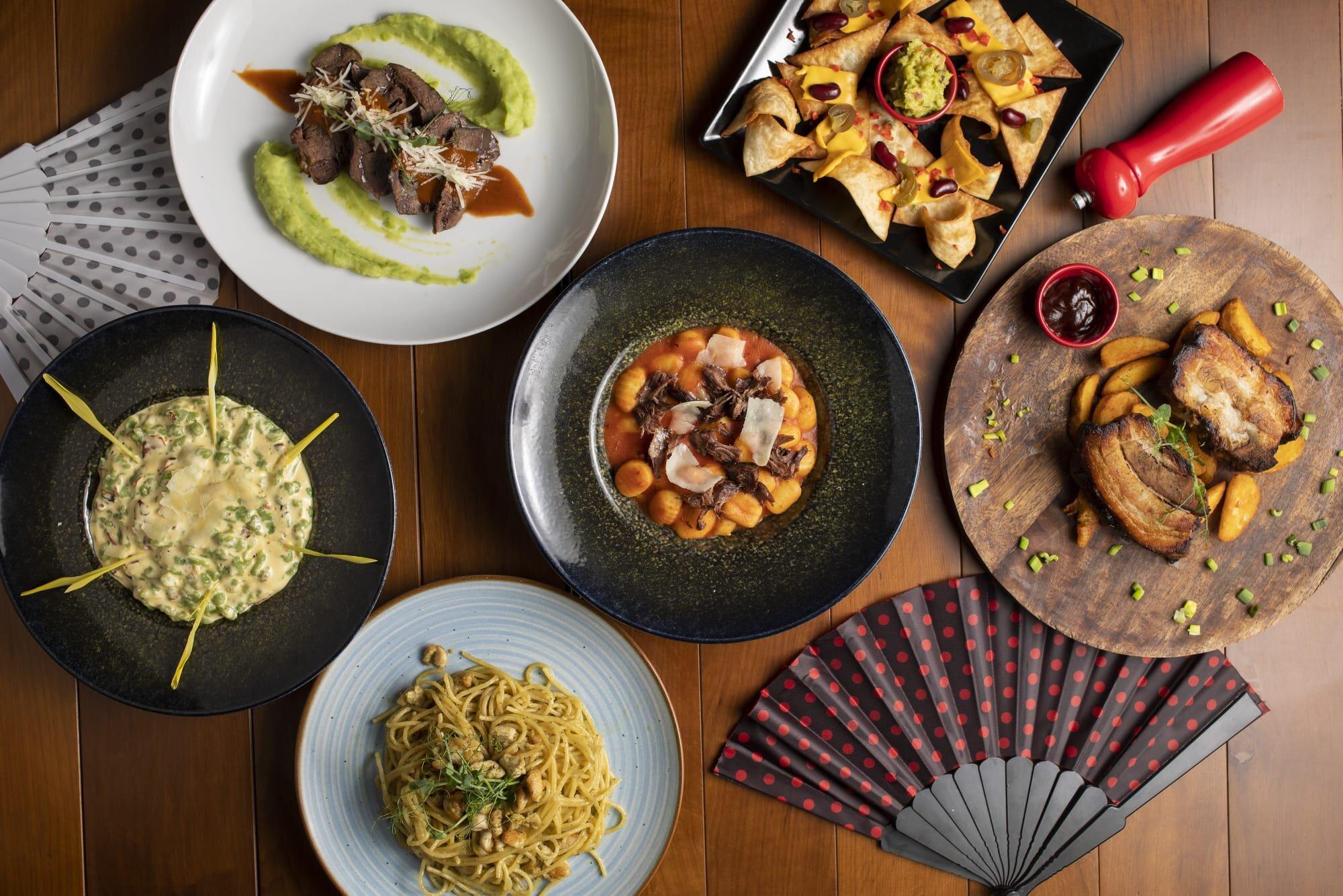 IZLOG Restaurant & Bar