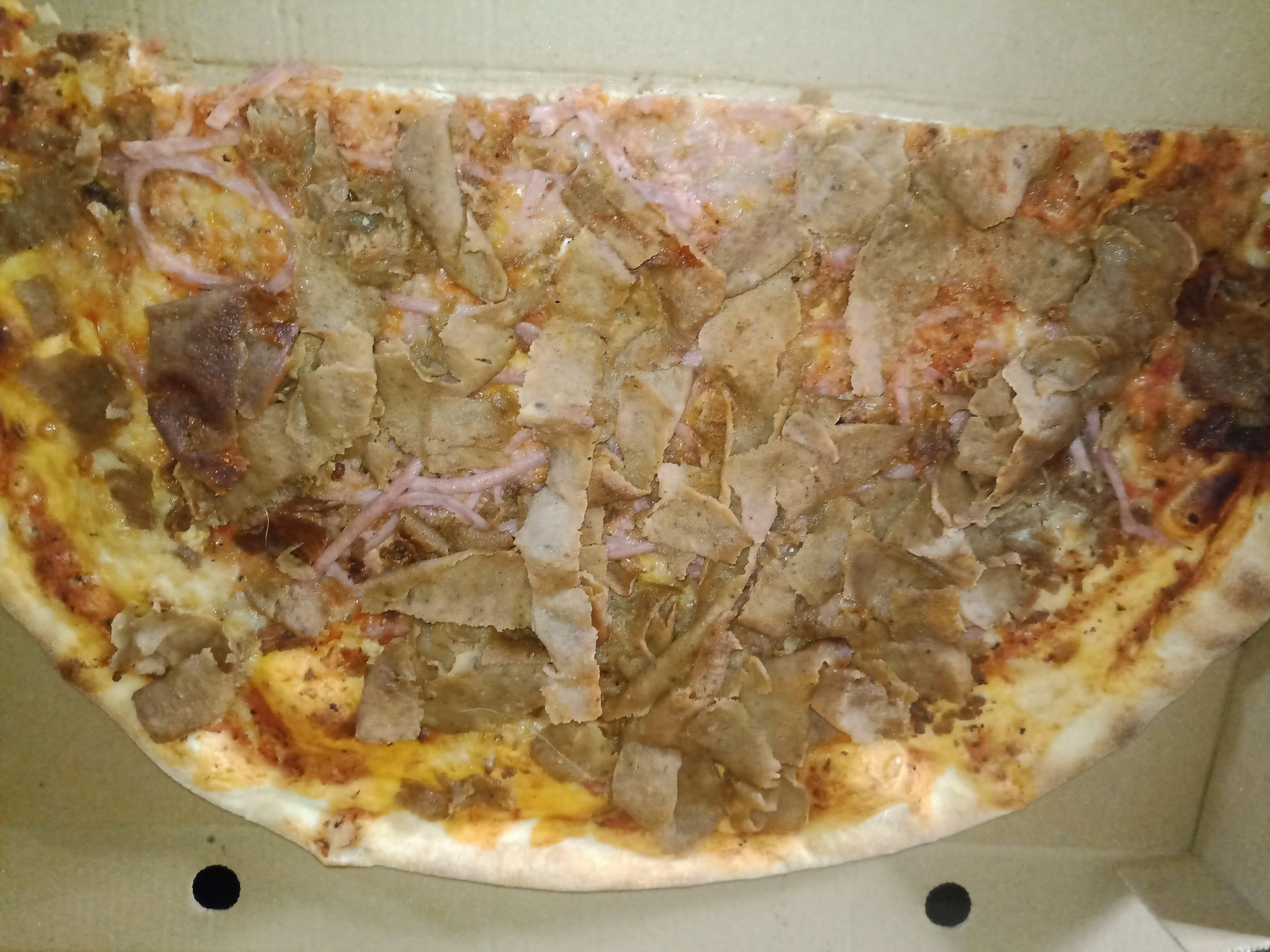 Adams Grill & Pizzeria