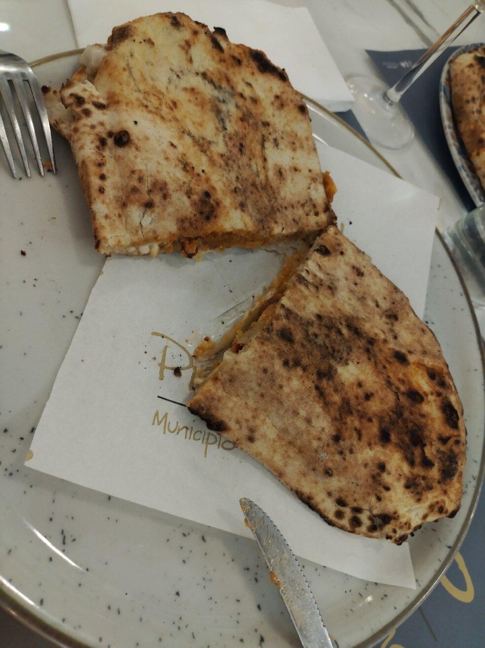 Pizzicato municipio napoletano Tolstoi