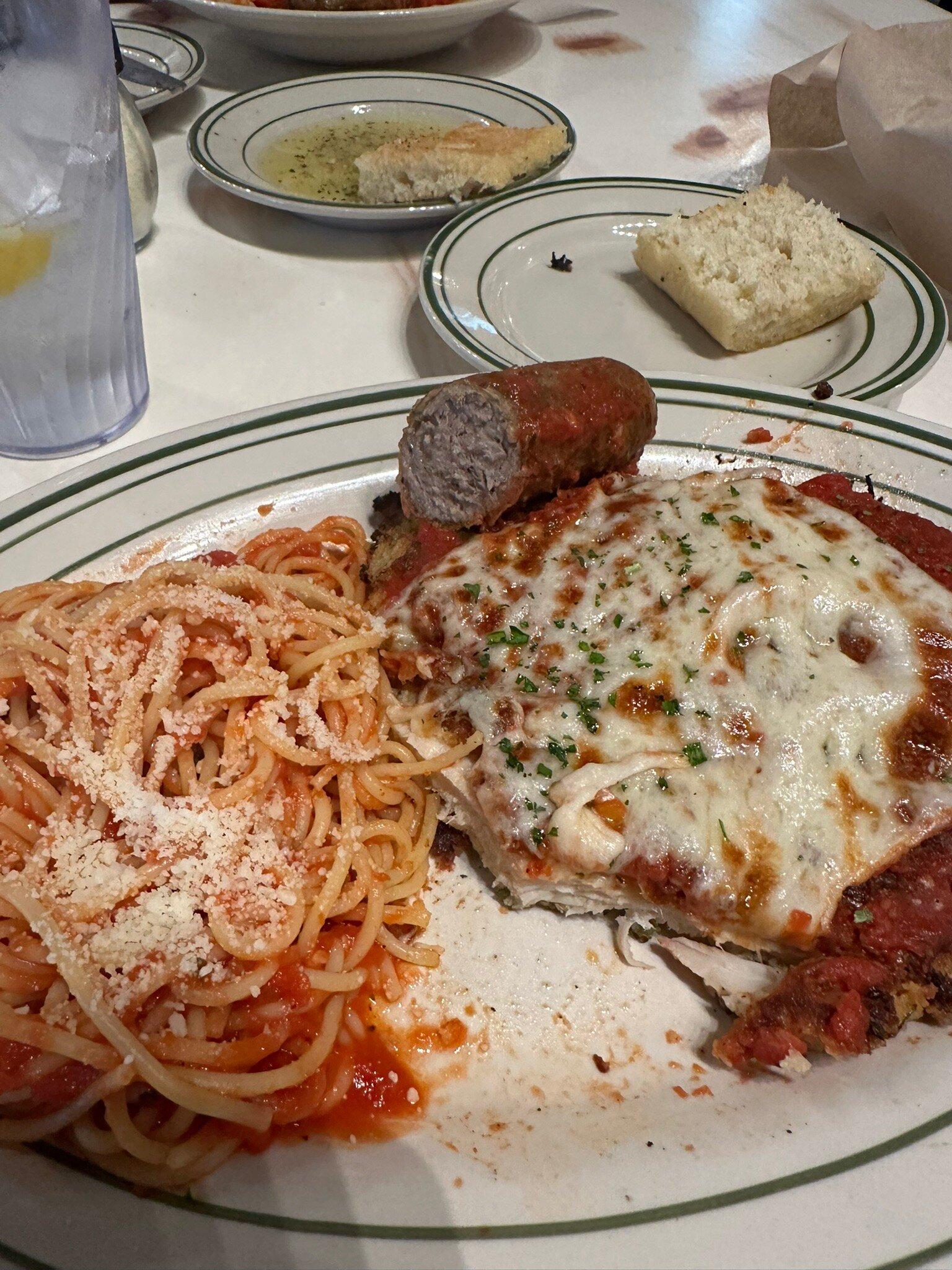 Mandolas Italian Kitchen