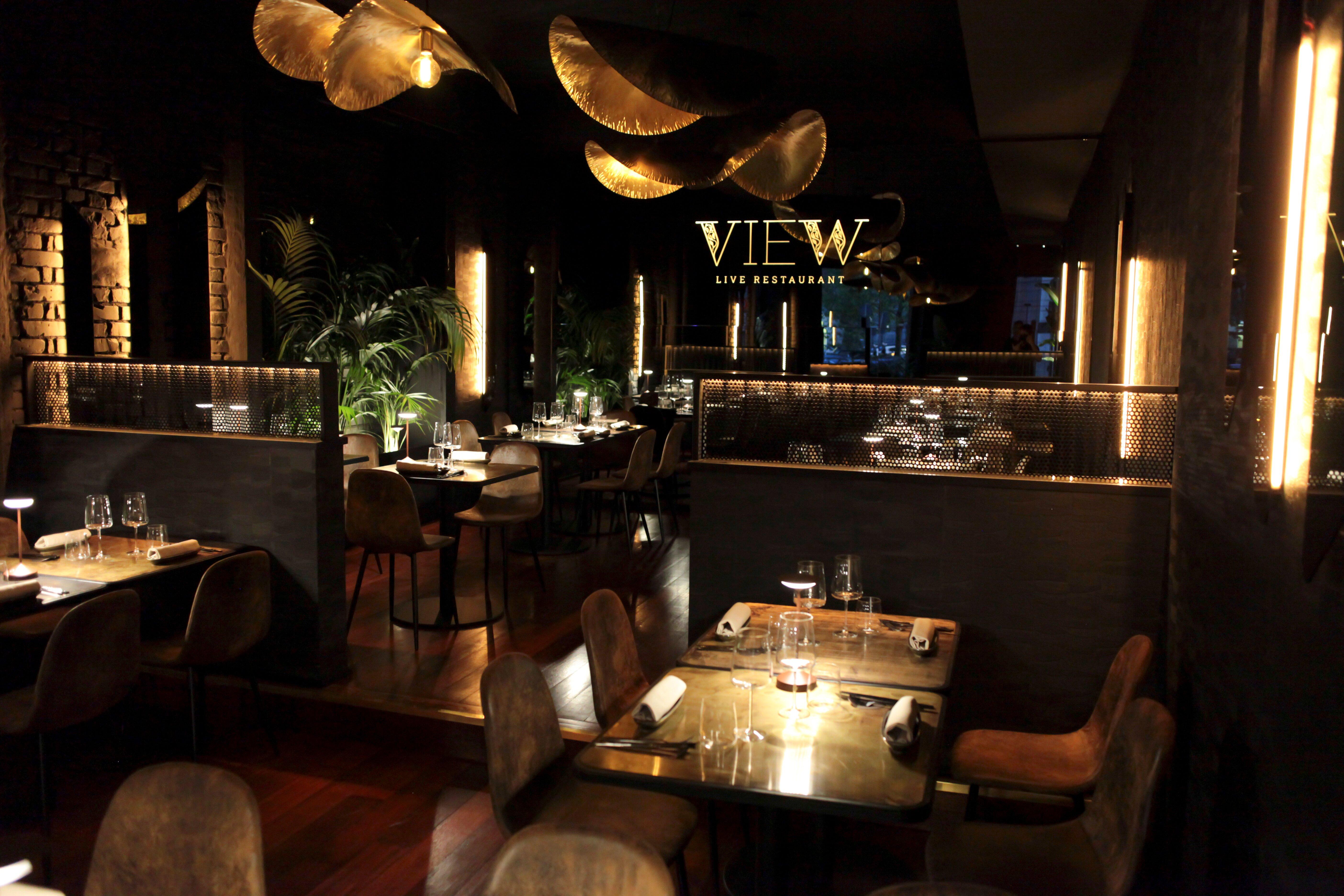 View Live Restaurant