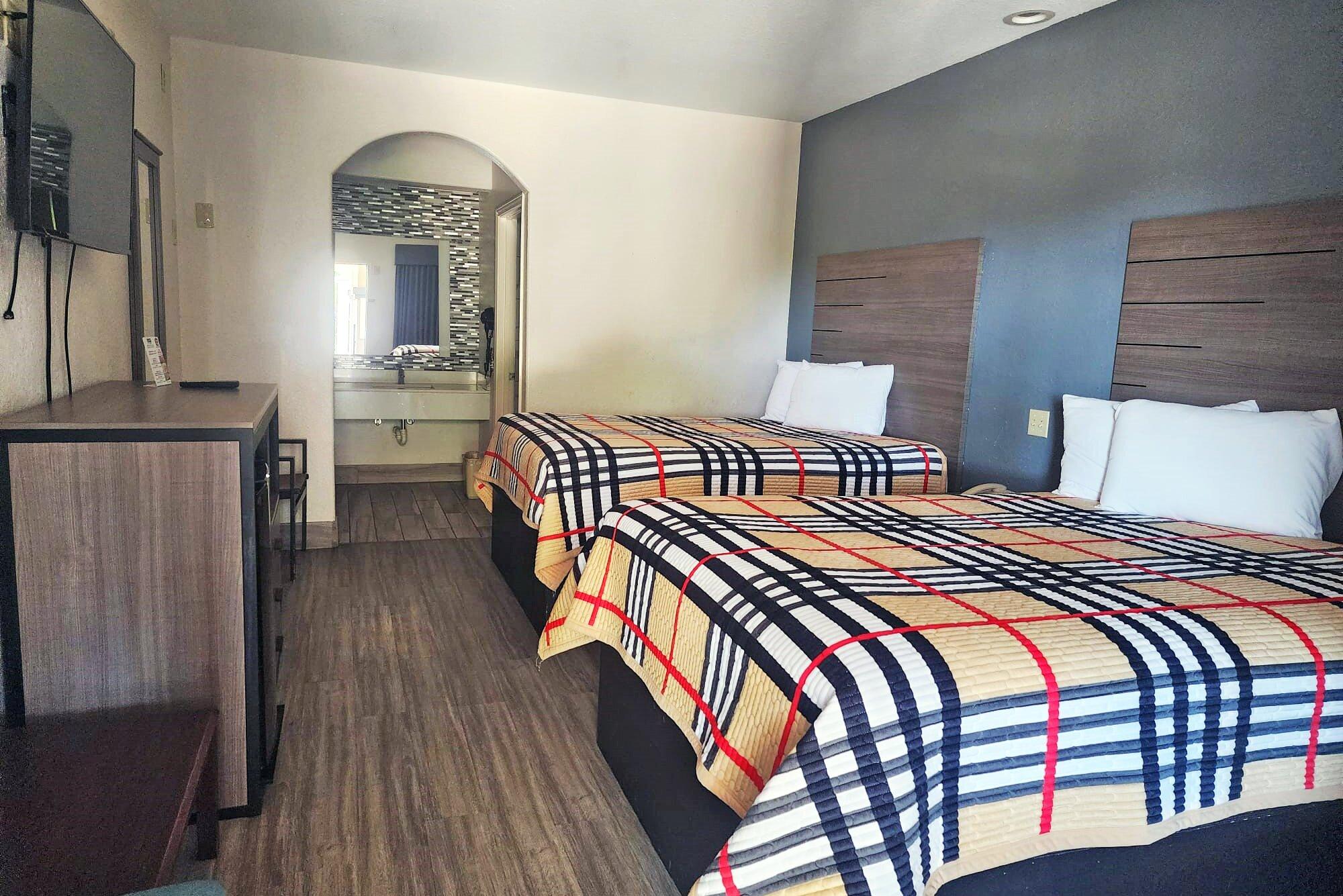 Scottish Inns & Suites