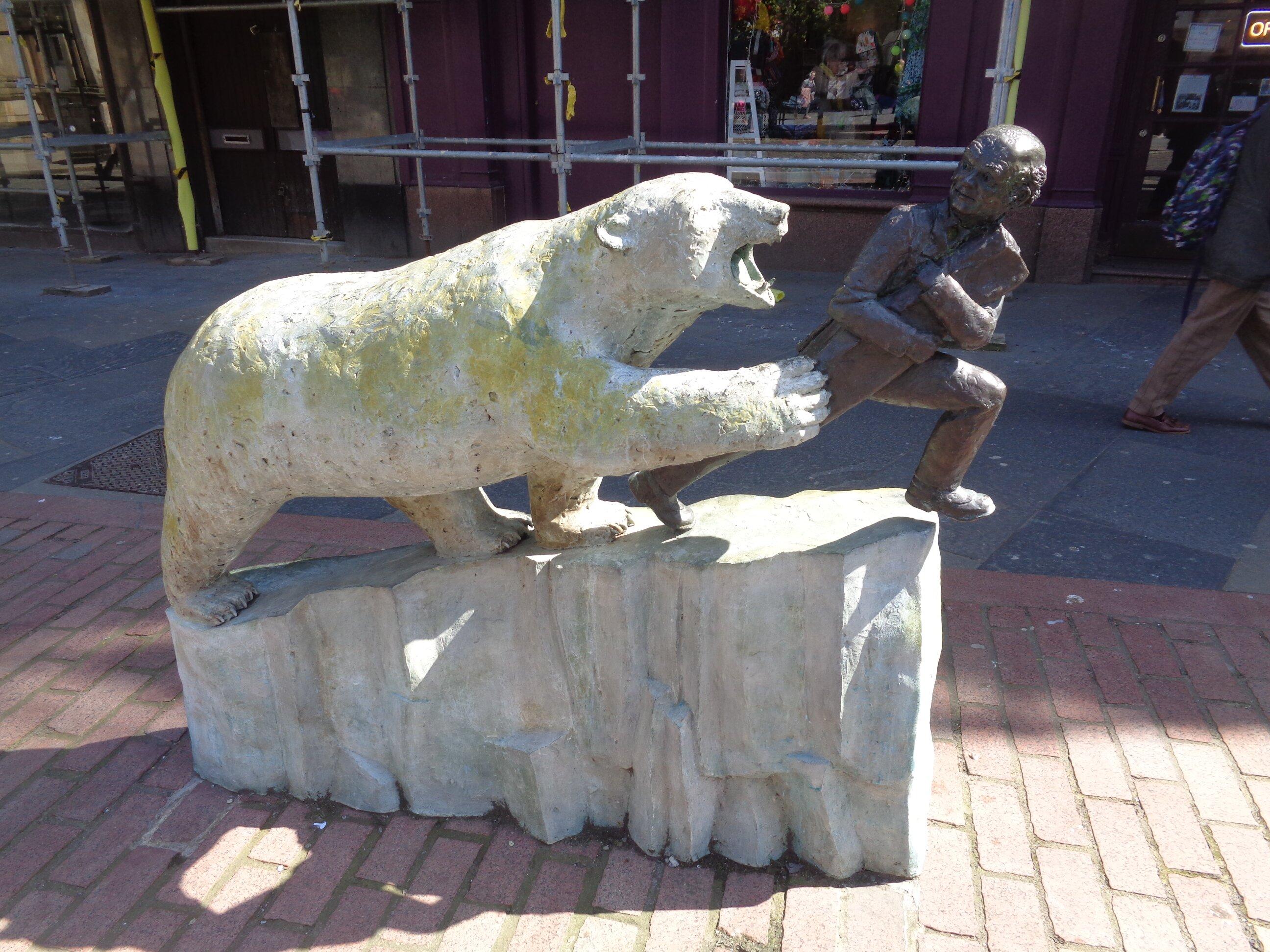 Bruin - The Polar Bear Statue