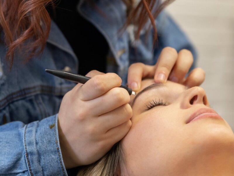 Traci Woodard Salon