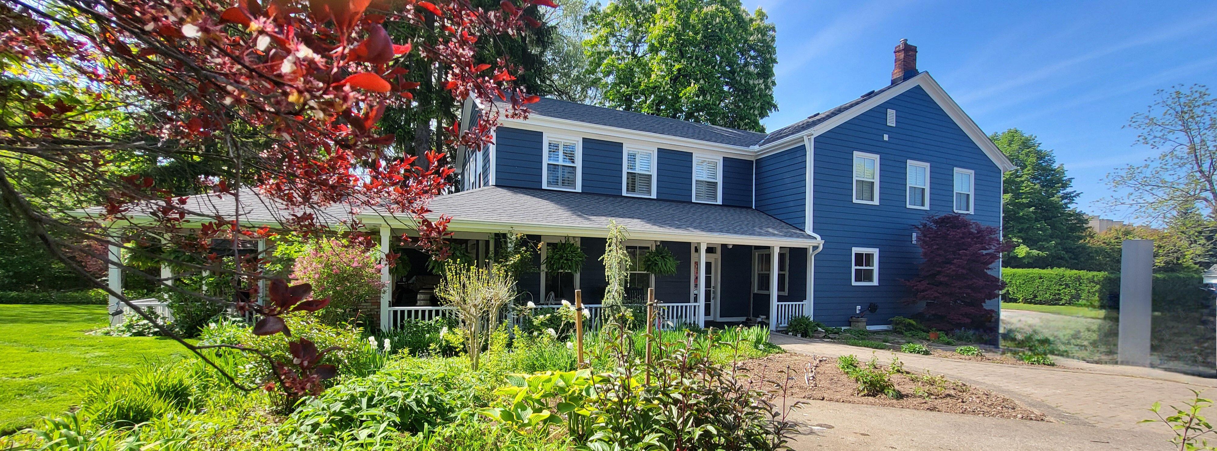 The Royal Manor Inn