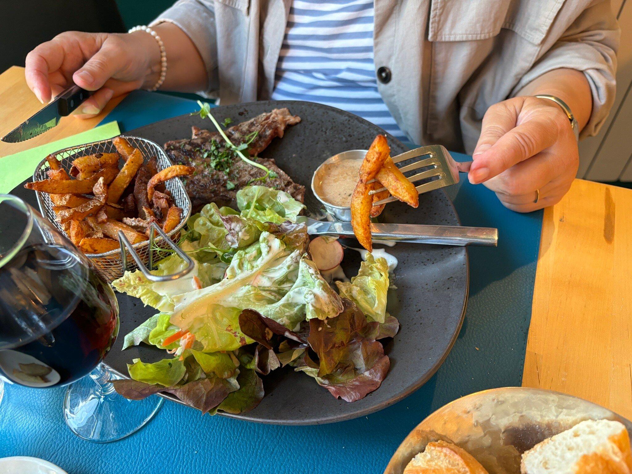 La Tablenvie Restaurant