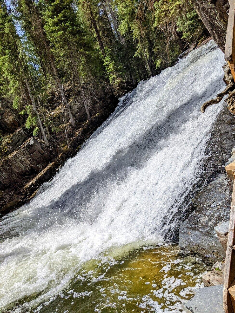 Cherry Creek Falls