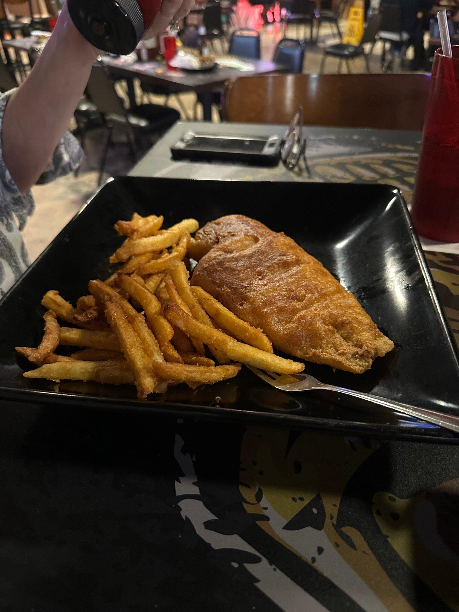 Ultimate Bar and Grill