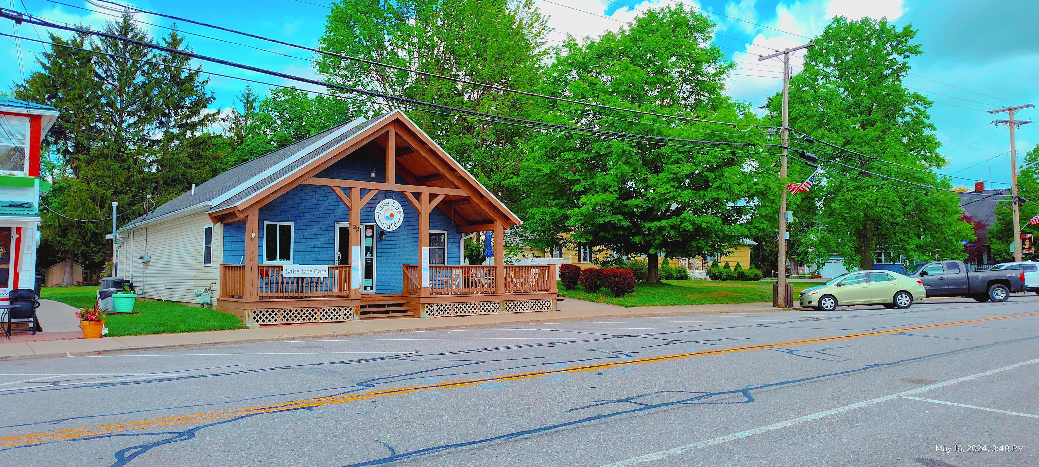 Photo by KeepLifeSimpleUSA