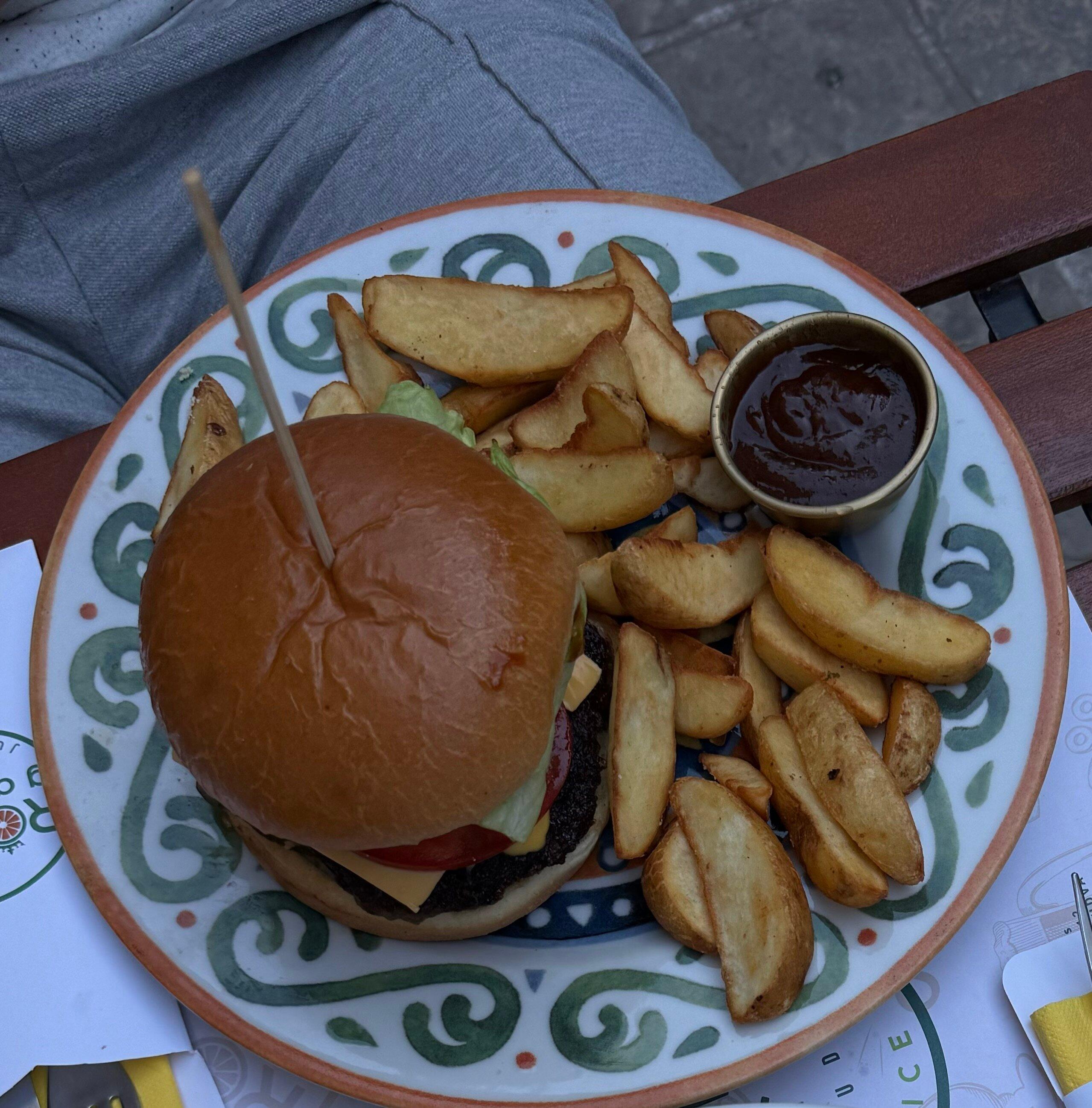 Royal Garden Juice Bar