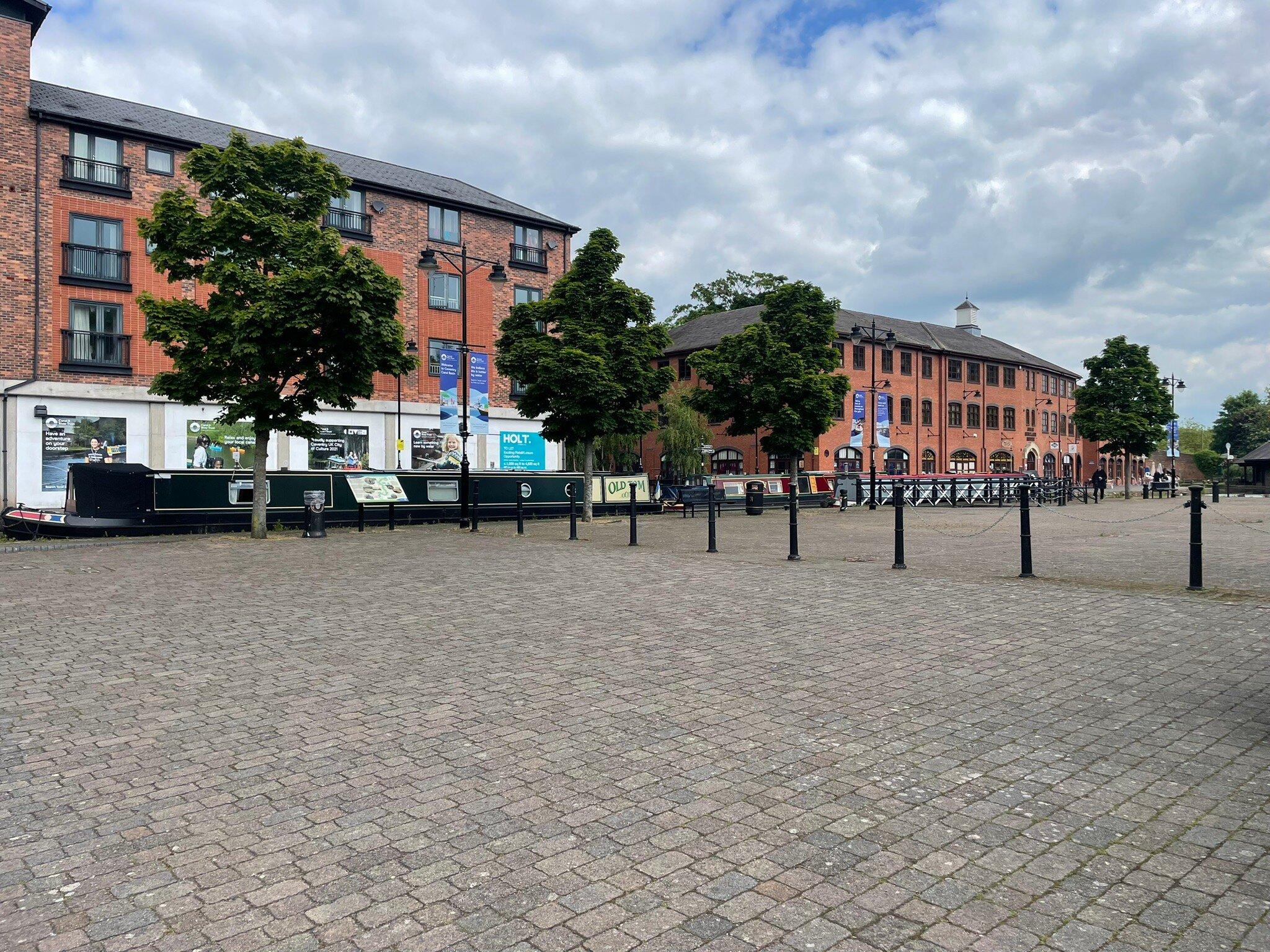 Gorety Portuguese Mini Store &café