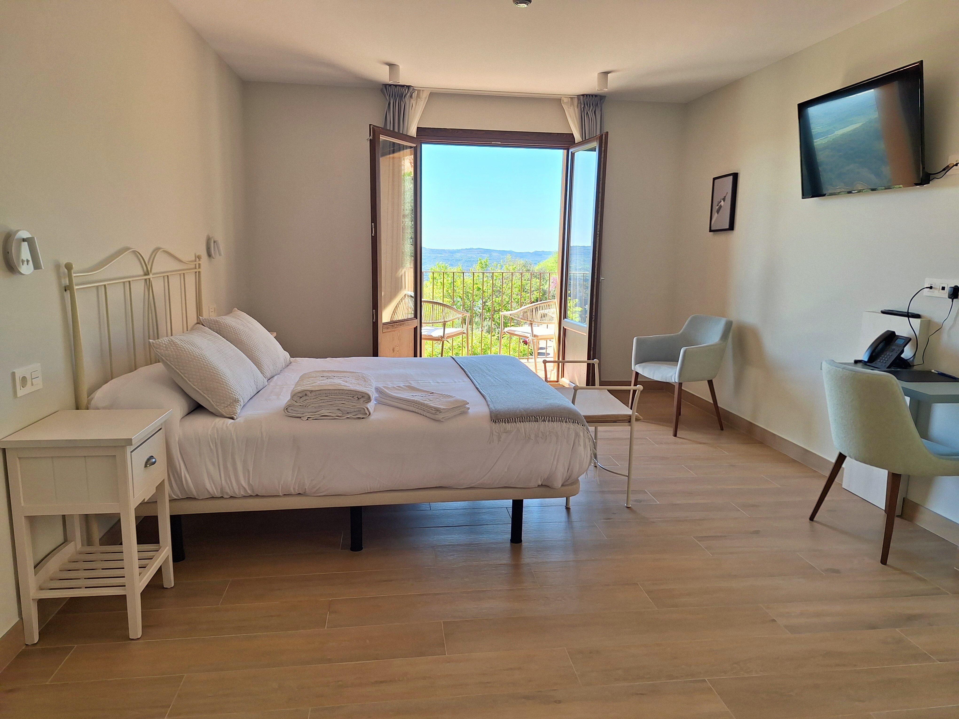 Hotel Vinoteca Alquézar