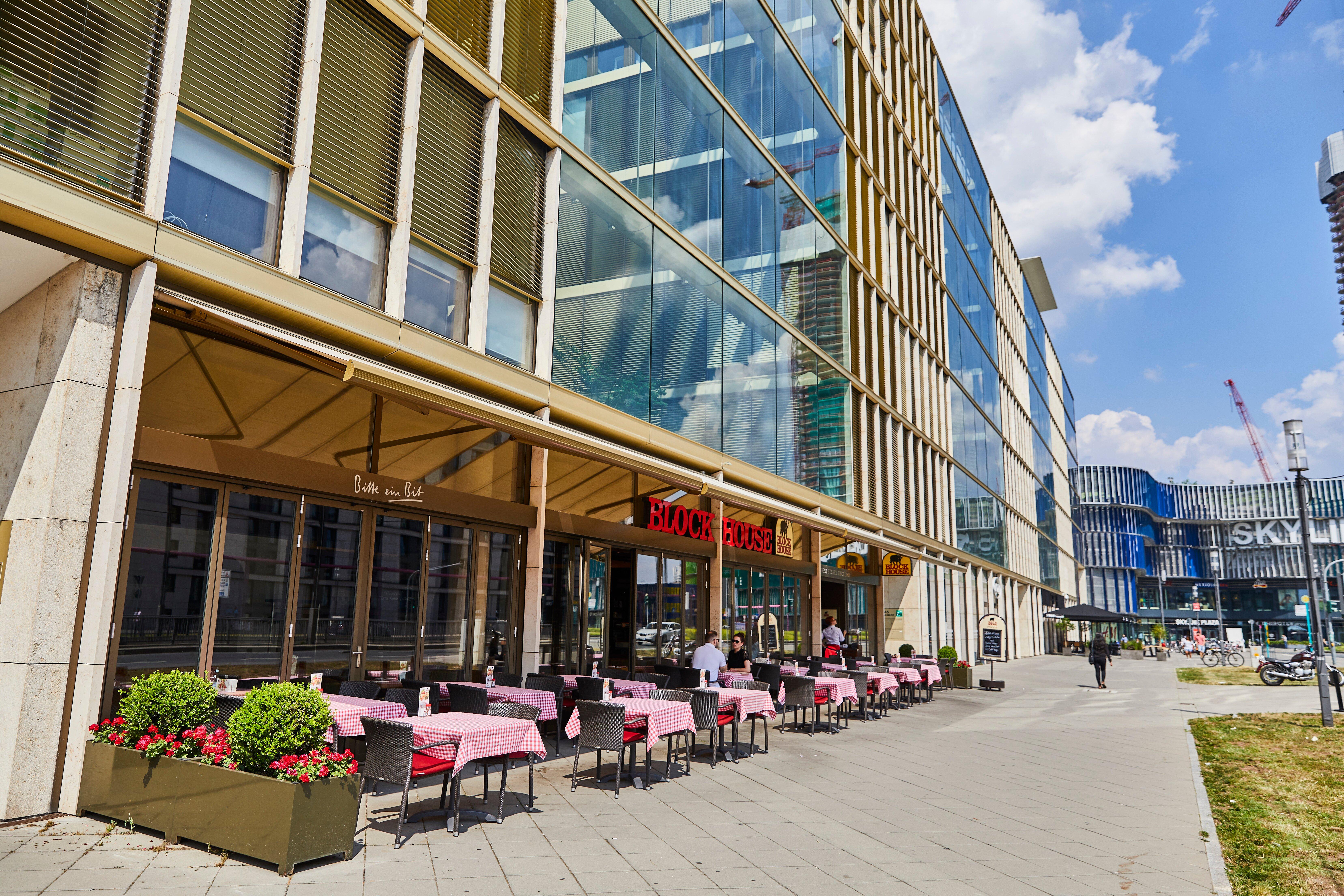 BLOCK HOUSE Frankfurt Europa-allee