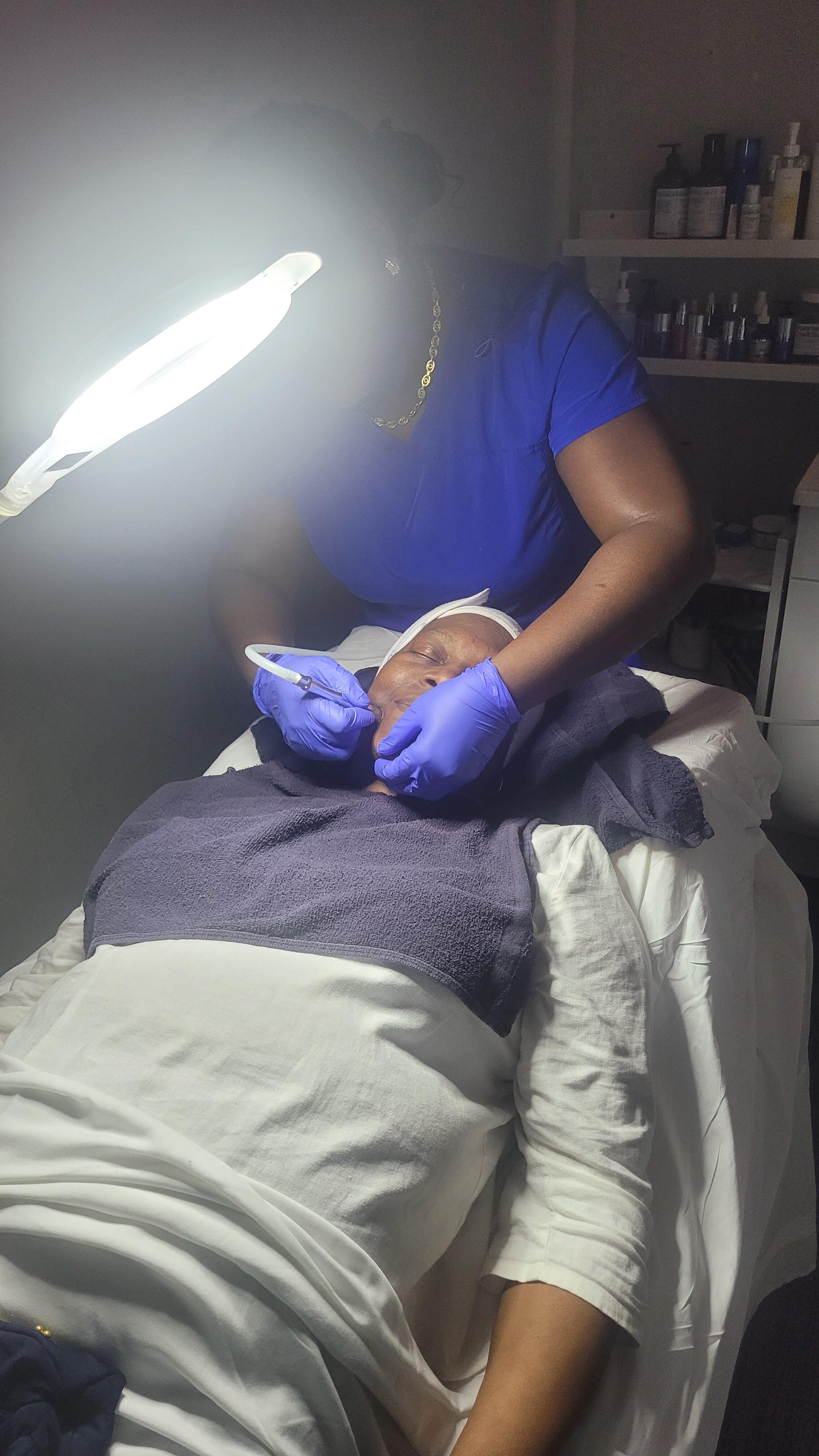 Anointed Hands Massage & Spa Essentials LLC