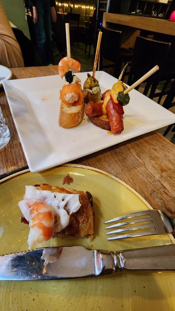 Oliva Amsterdam Restaurant & Club