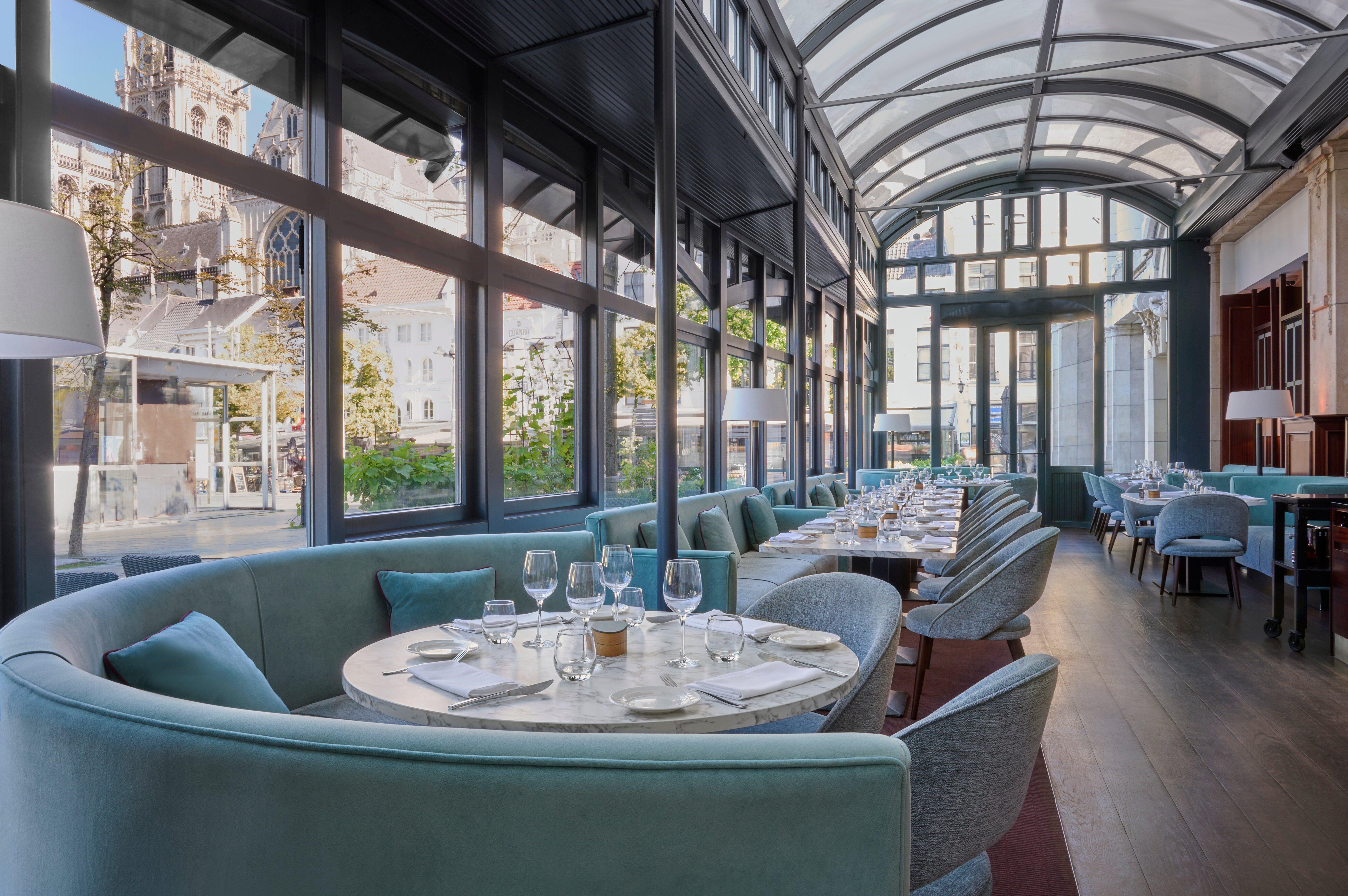 Blend 32 Kitchen and Bar