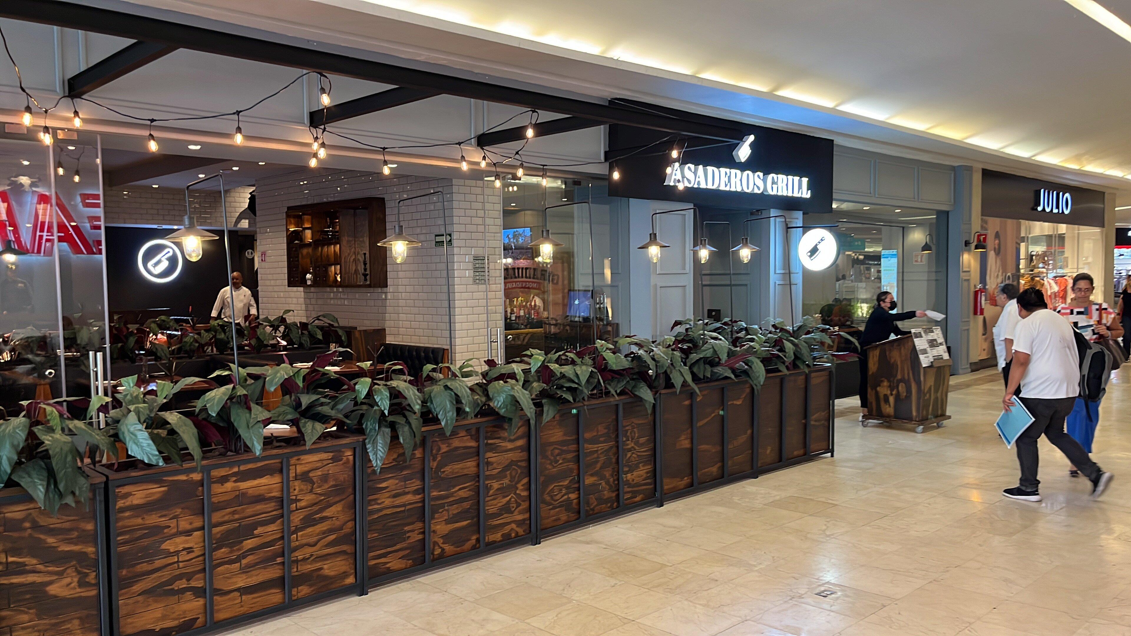 Asaderos Grill Plaza Universidad