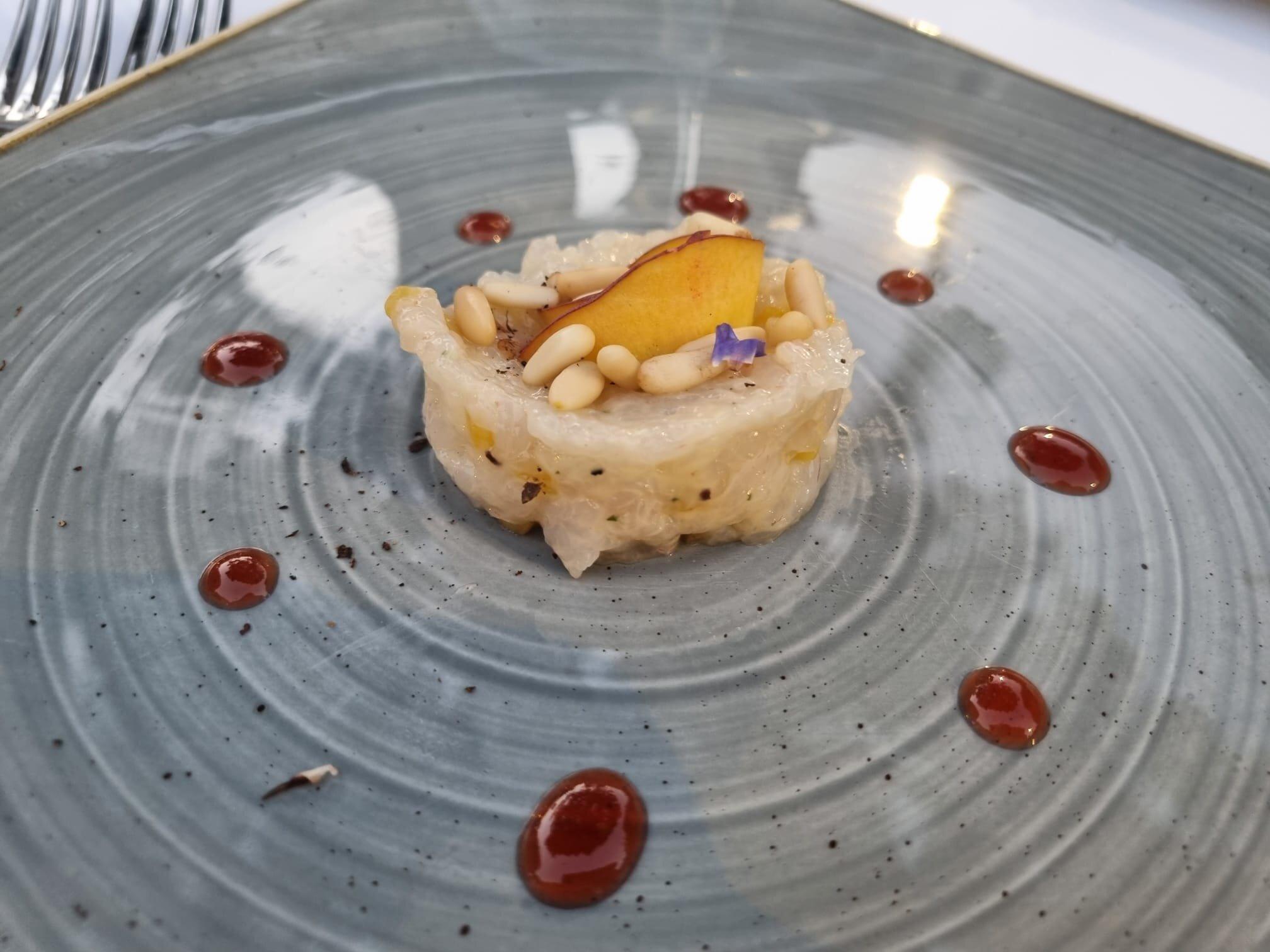 Photo by L4032YJlucam