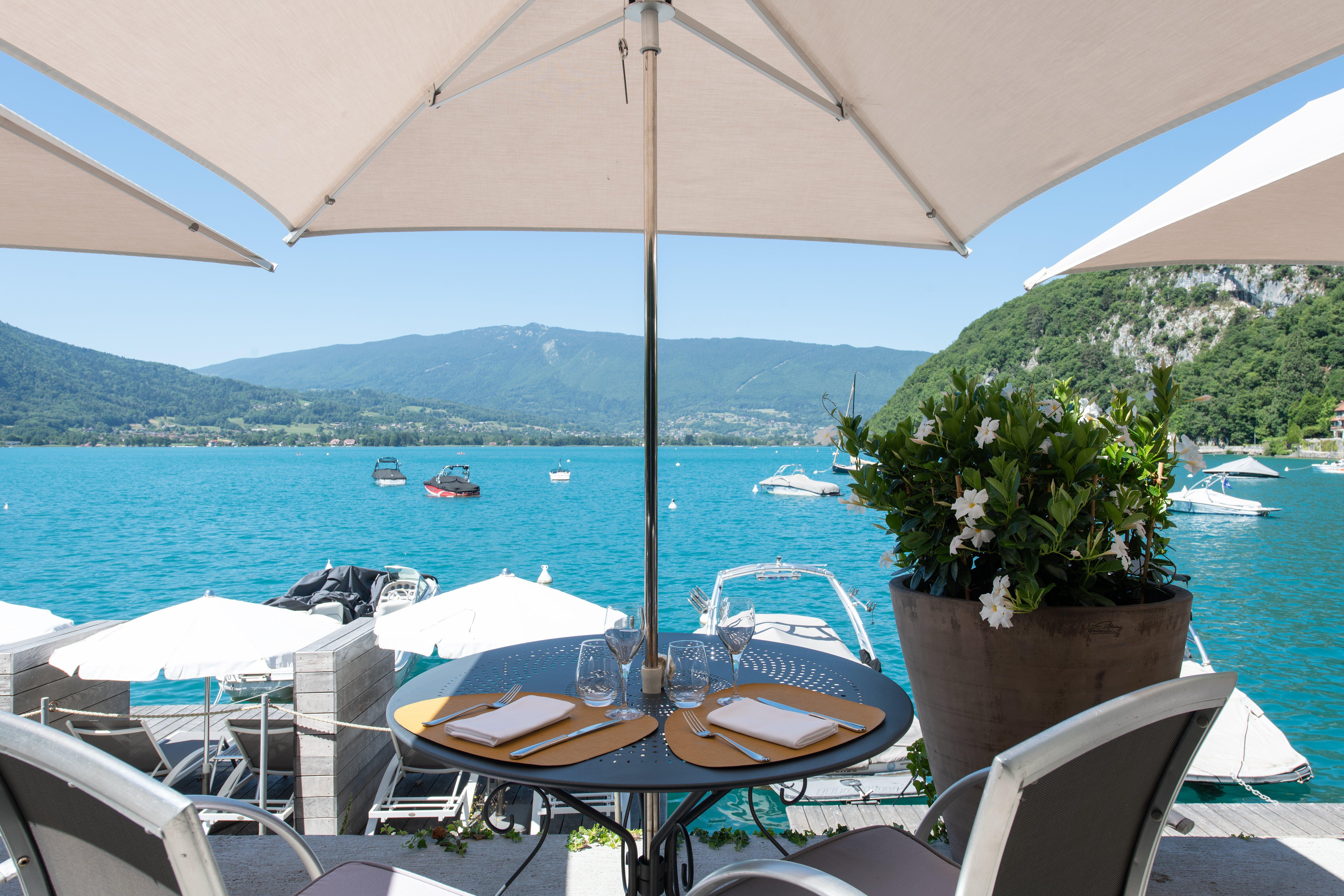 Le Restaurant Bistronomique De L'abbaye De Talloires