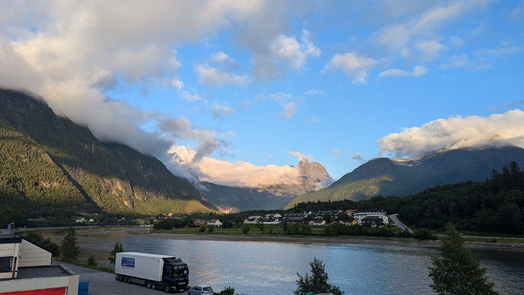 Frichs Ekspress Andalsnes