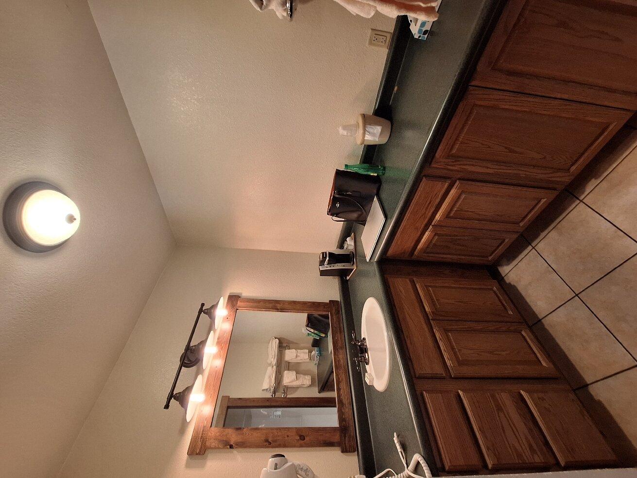 Photo by checkmate333