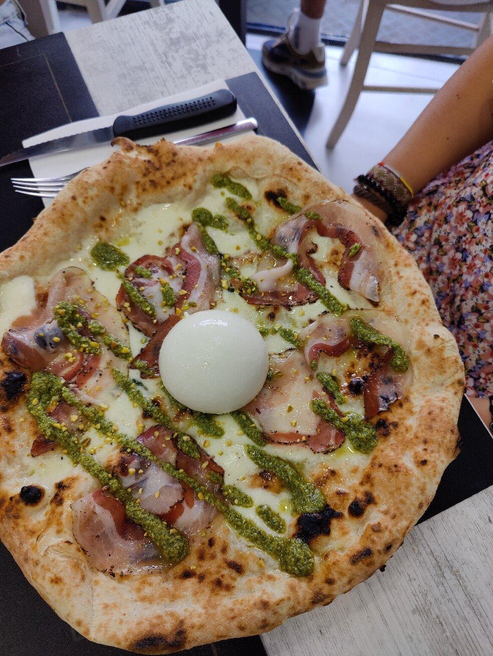 L'oro Di Napoli Pizzeria Italiana