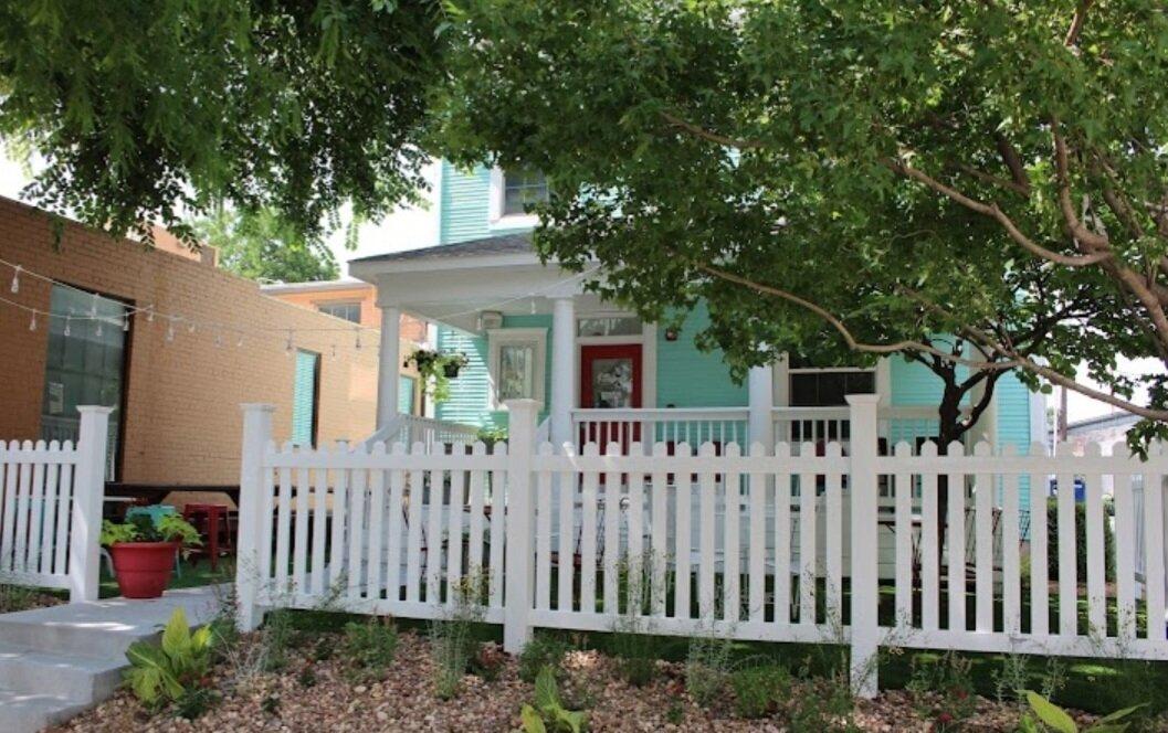 Katiebug's Shaved Ice and Hot Chocolate