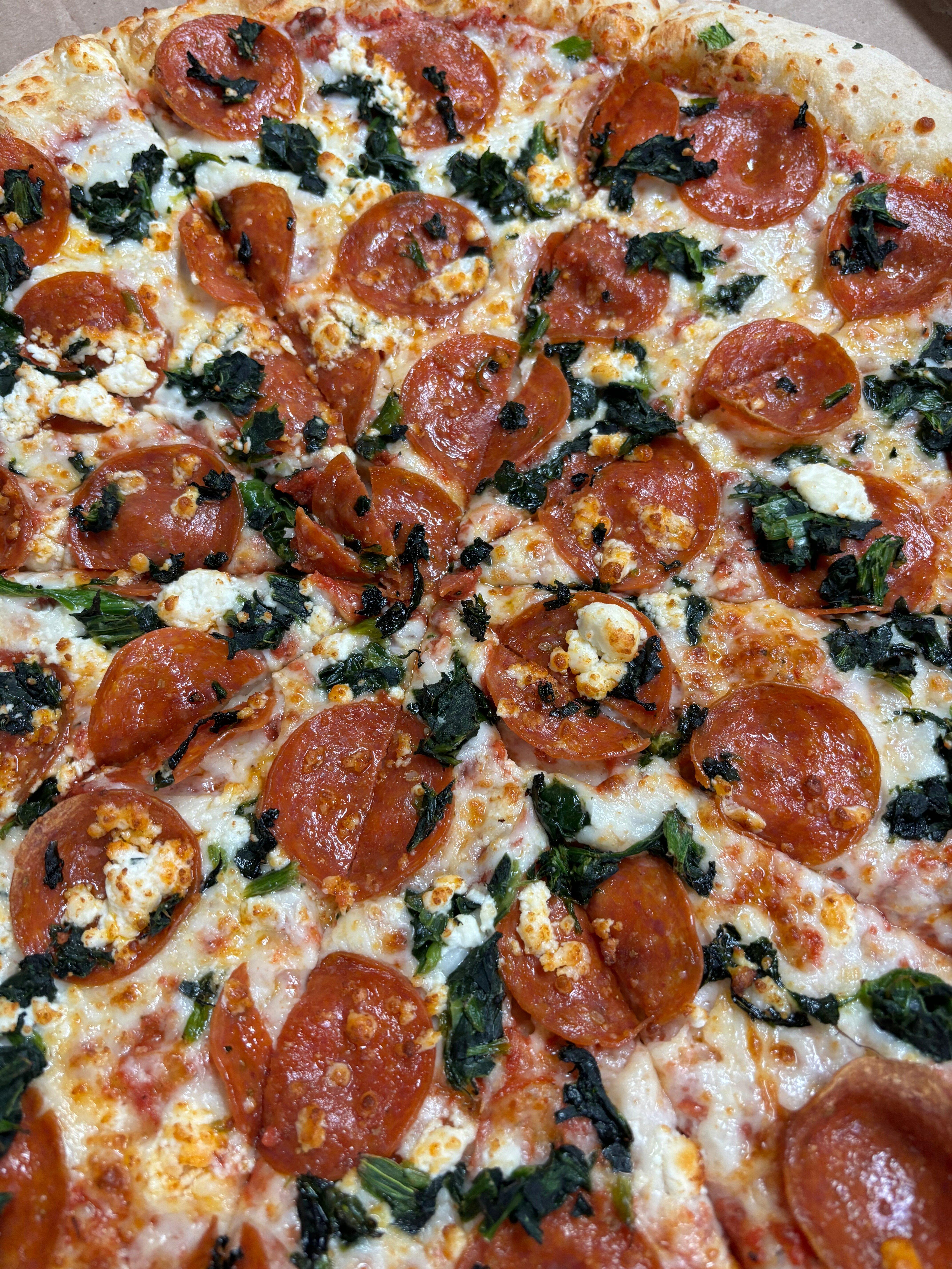 New York Giant Pizza