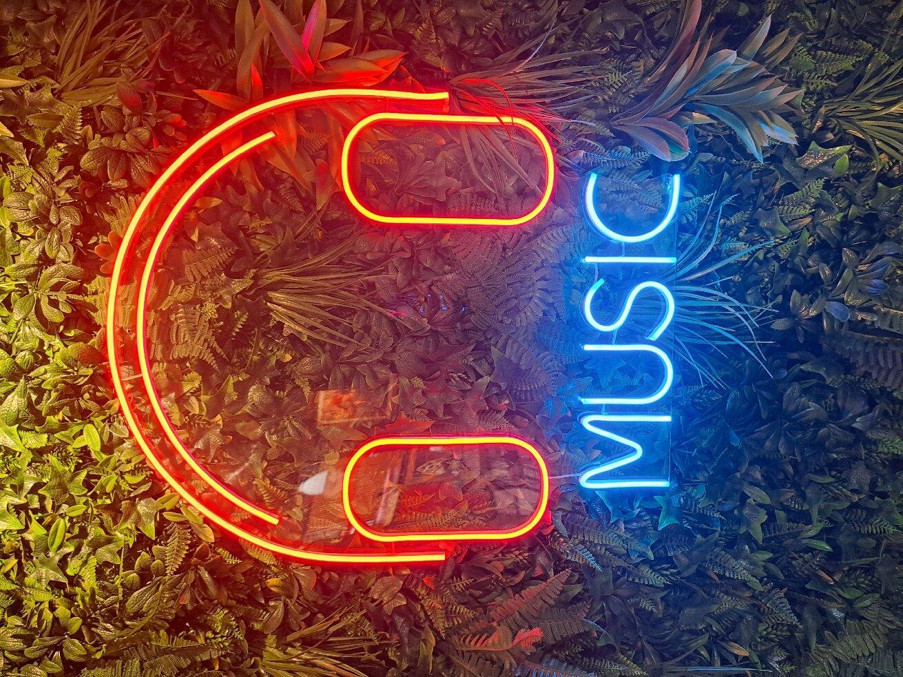 No Se Diga Mas Sanguchería Restobar