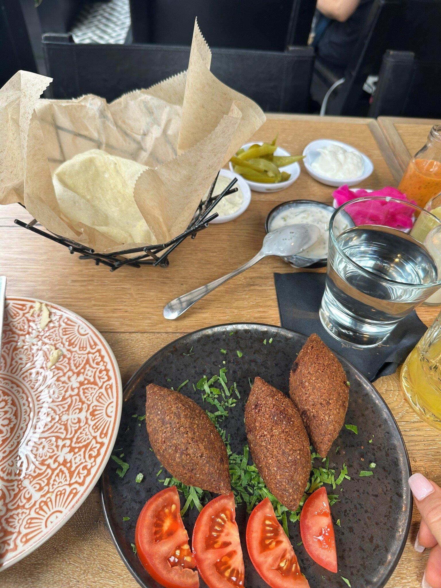 Au Za'atar - Midtown East