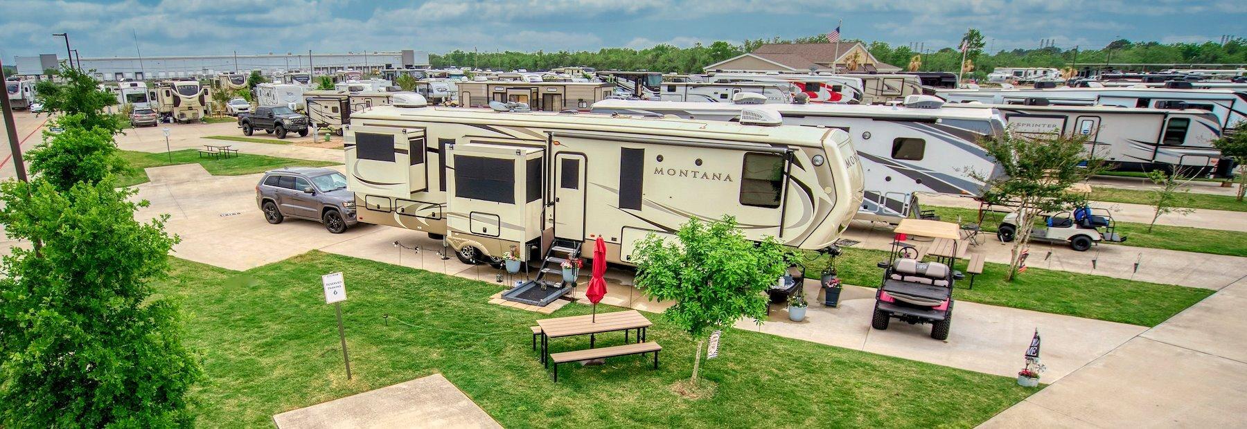 Space City Ellington Sun RV Communities
