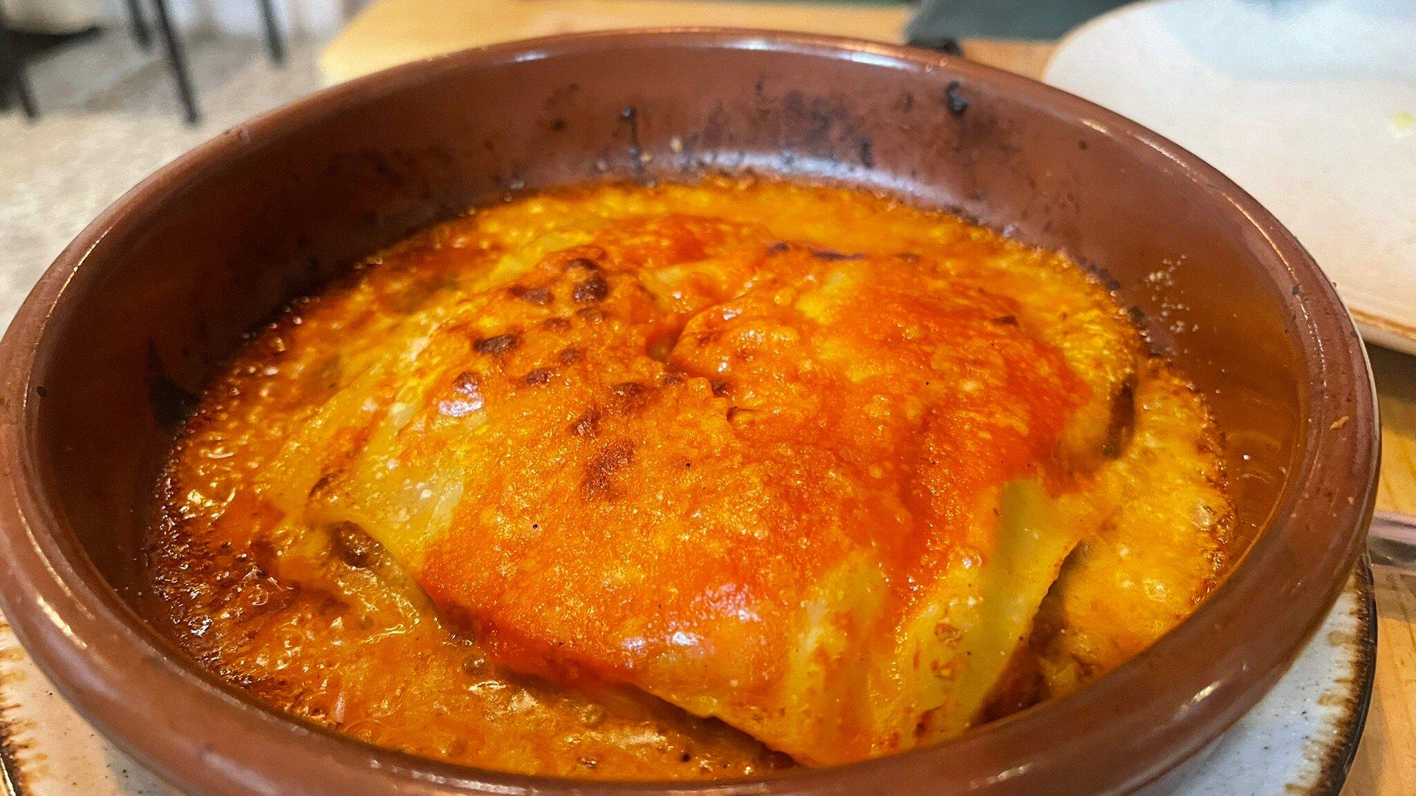 Photo by carloslabel