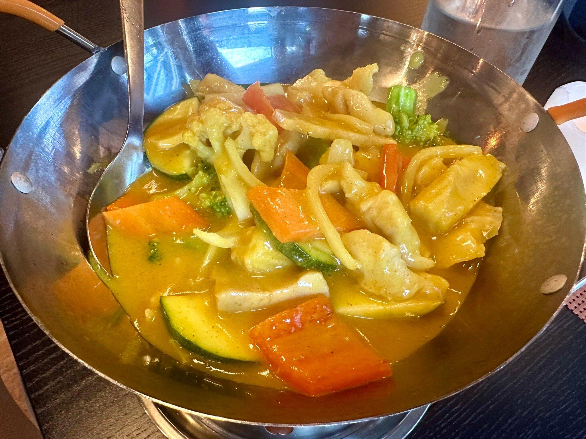 Happy panda restaurant og bar