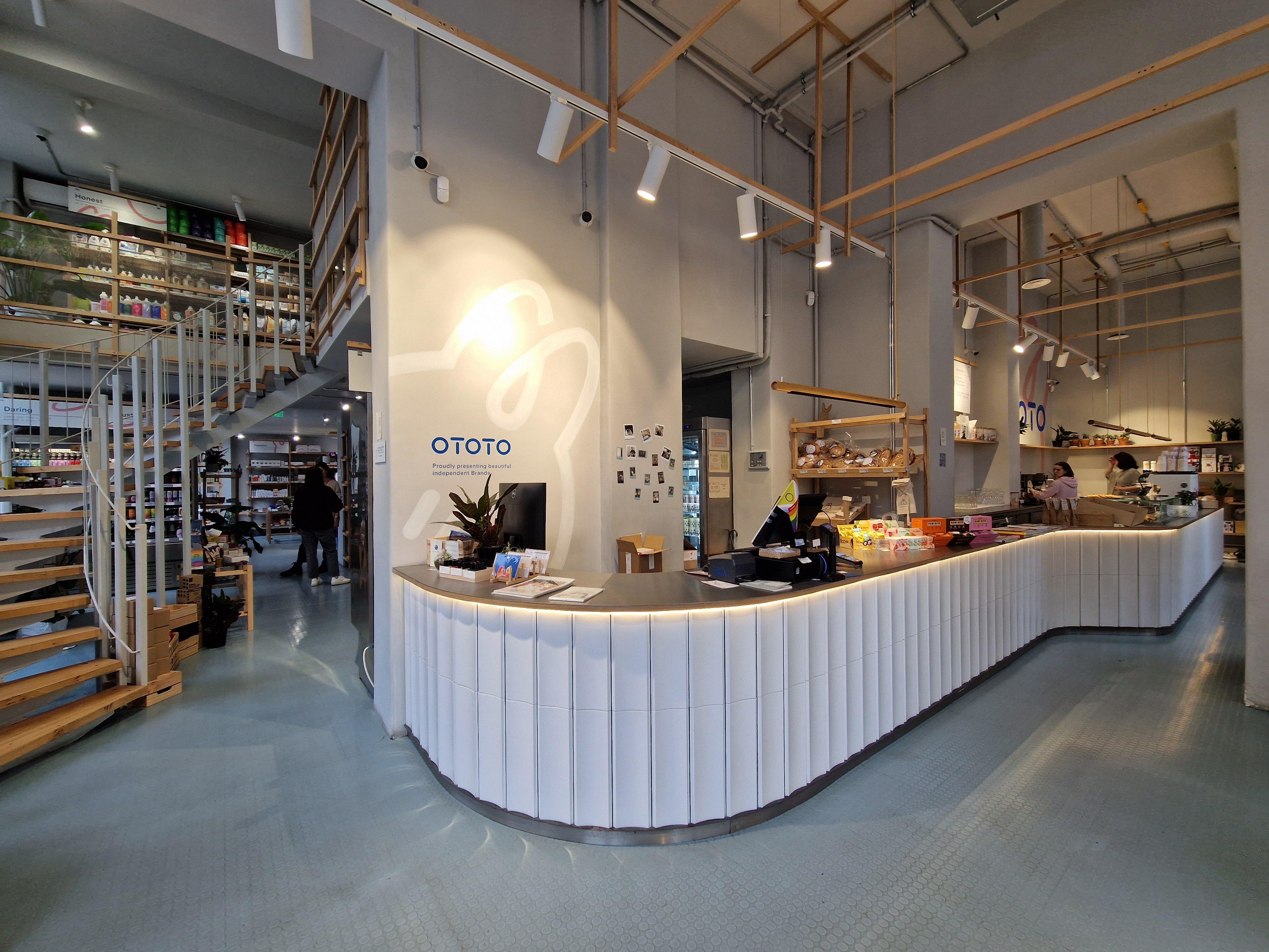 OTOTO Store Victoriei