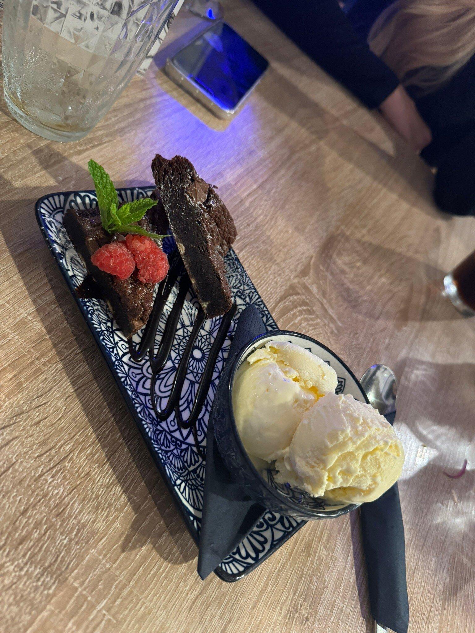 Yassou Greek Kitchen