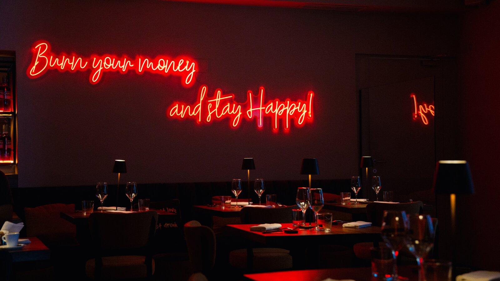 Martinez Cocktail & Food