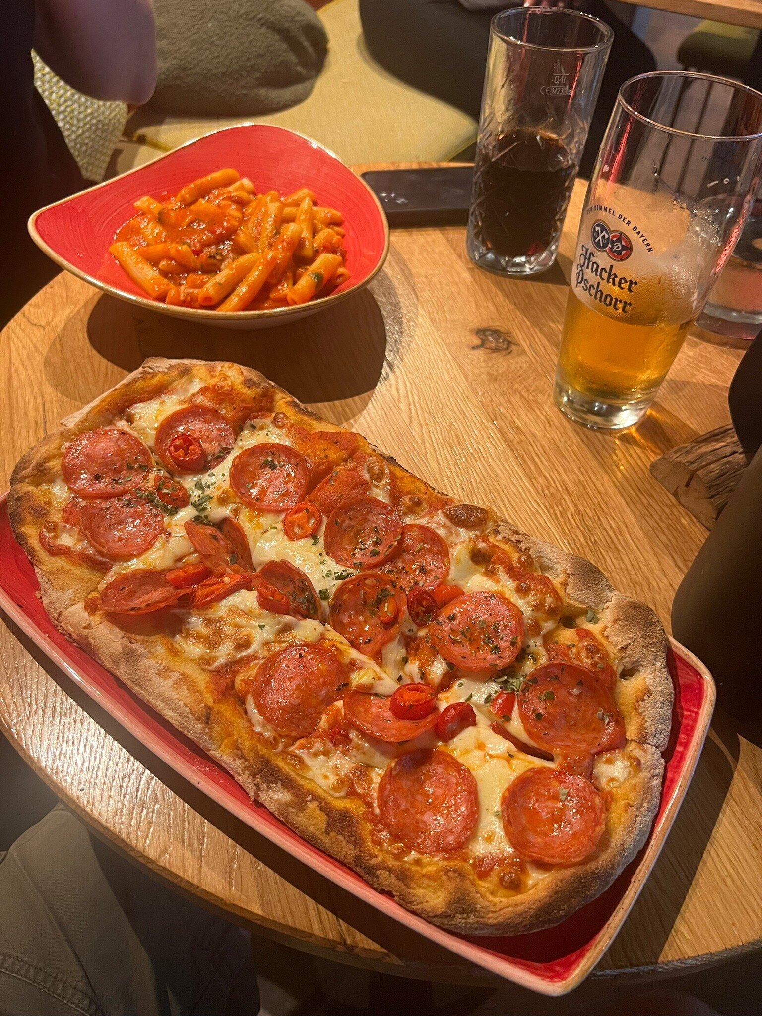 Photo by robbiejohnevans