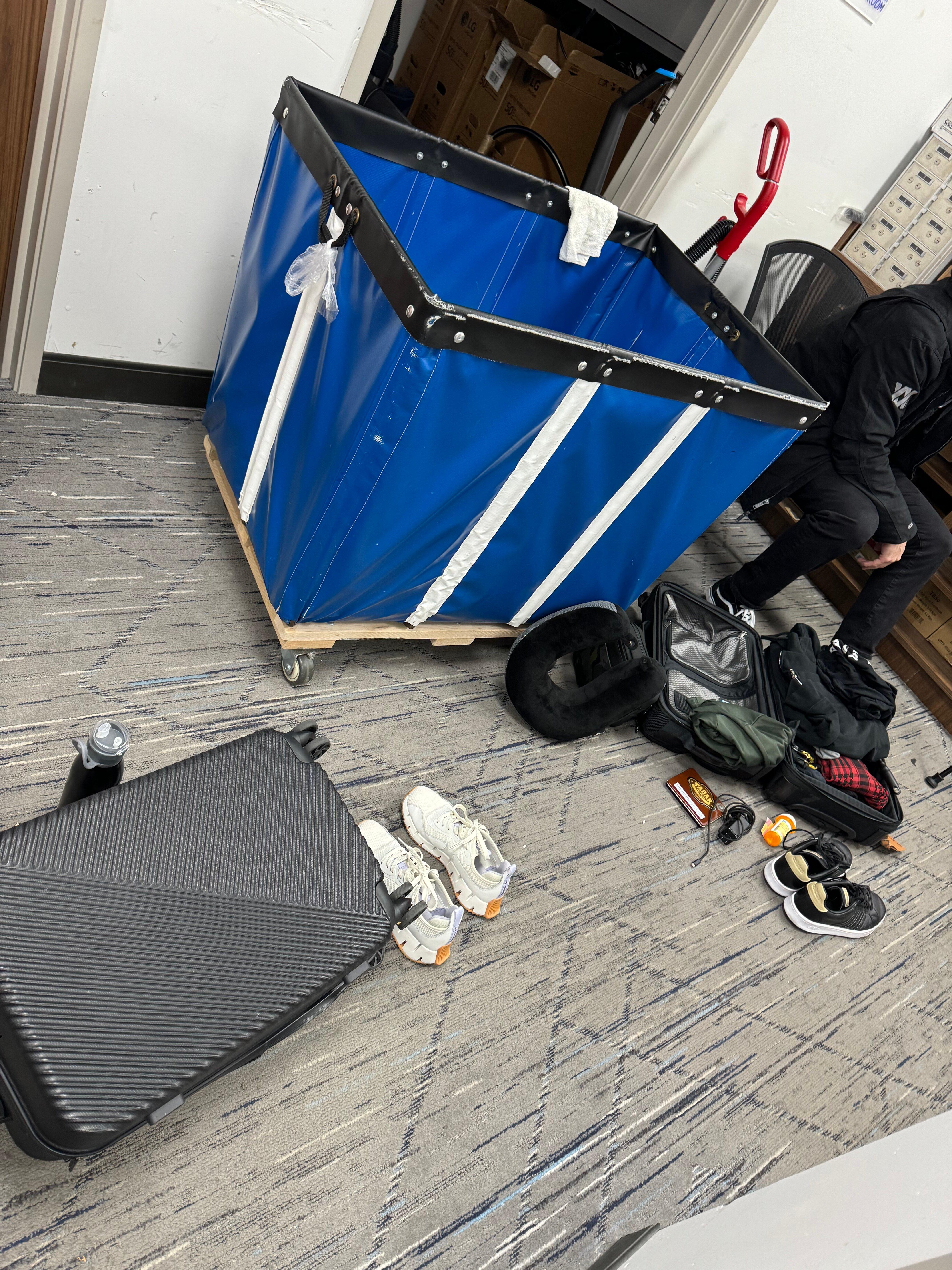 Holiday Inn Express & Suites Detroit-Dearborn