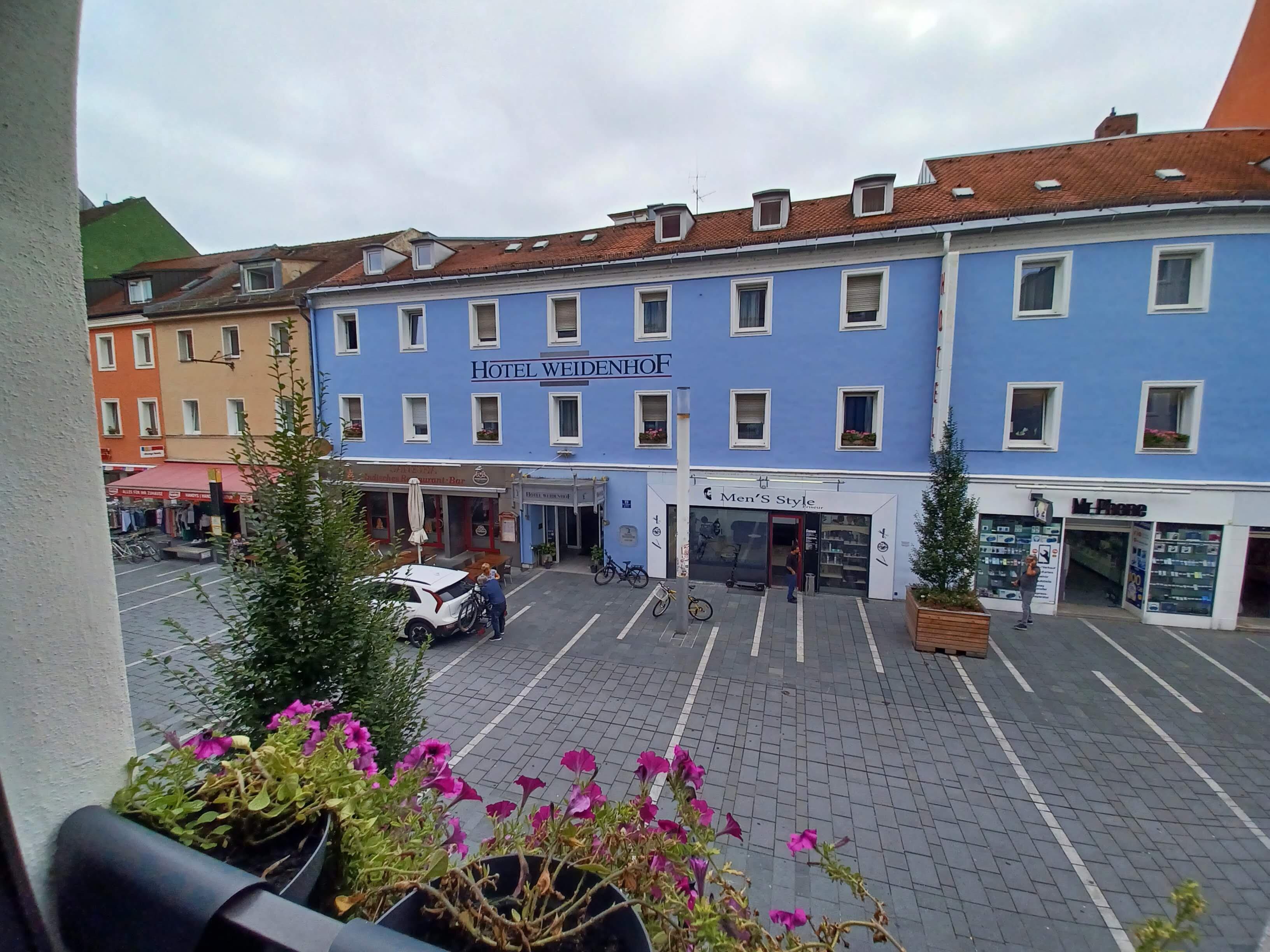 elaya hotel regensburg city center
