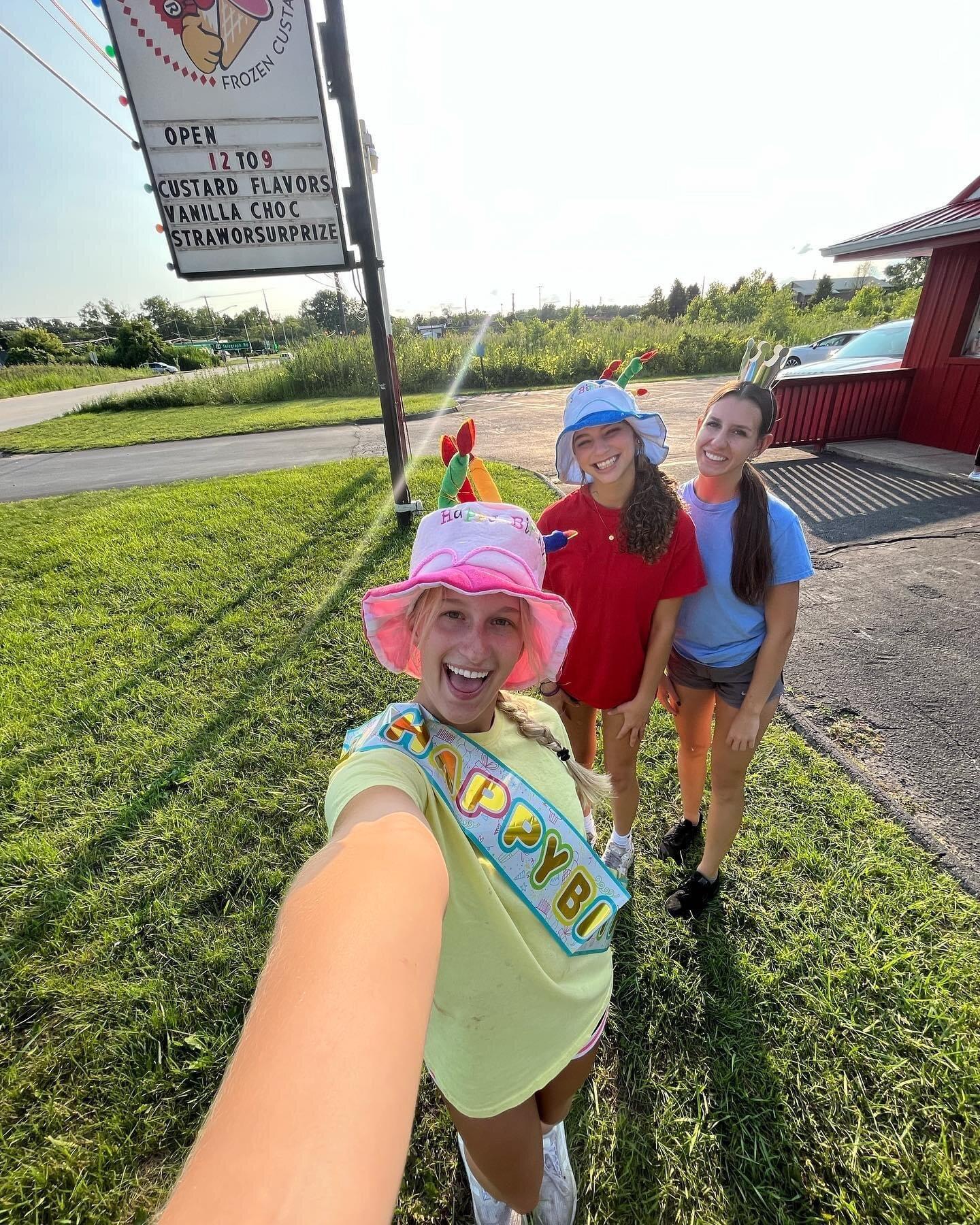 Photo by F2728GJnicoleg