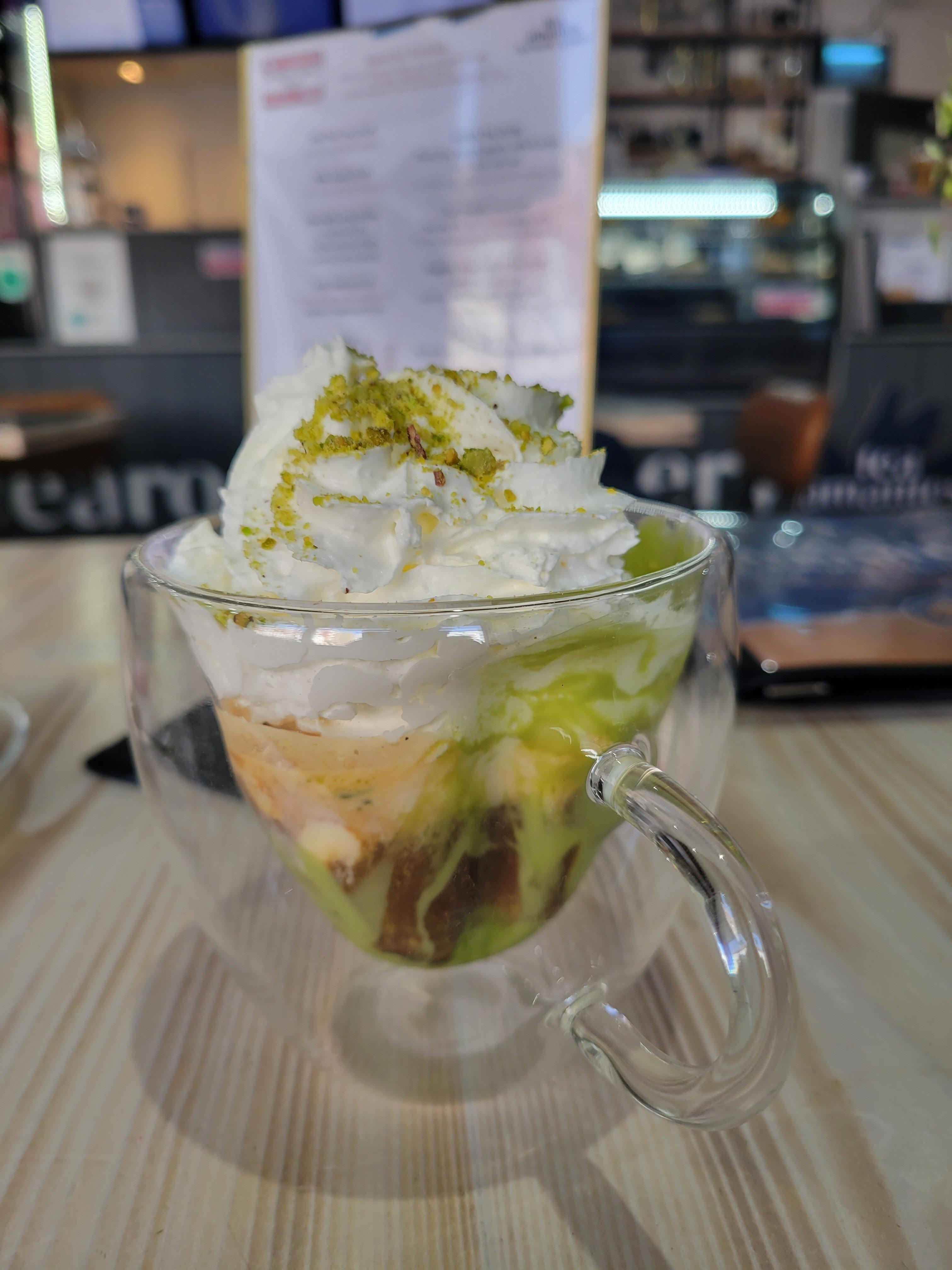 Tea Amantes - Tearoom & Gallery