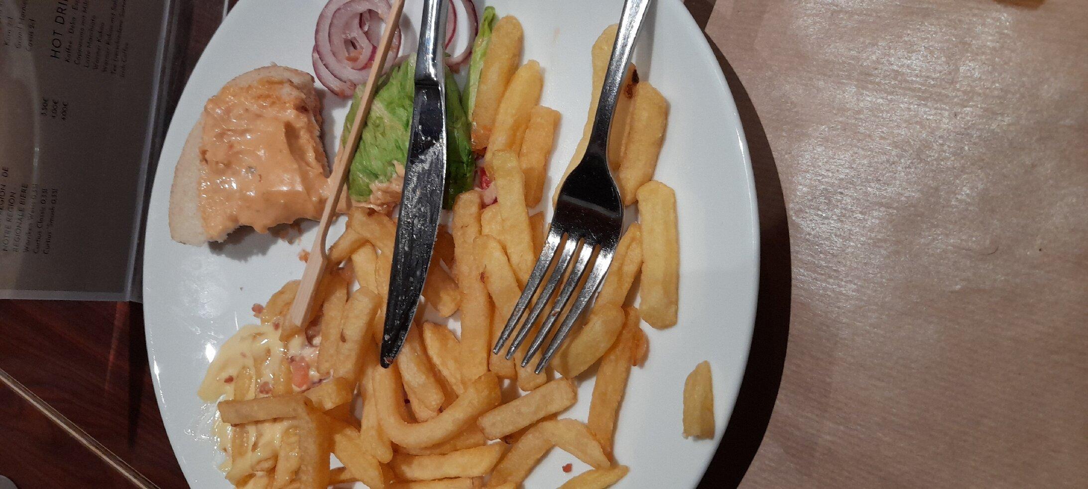 Photo by O3483EBmandys