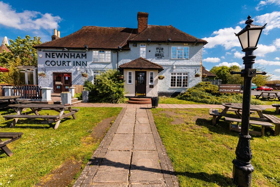 Newnham Court Inn - Pub & Grill