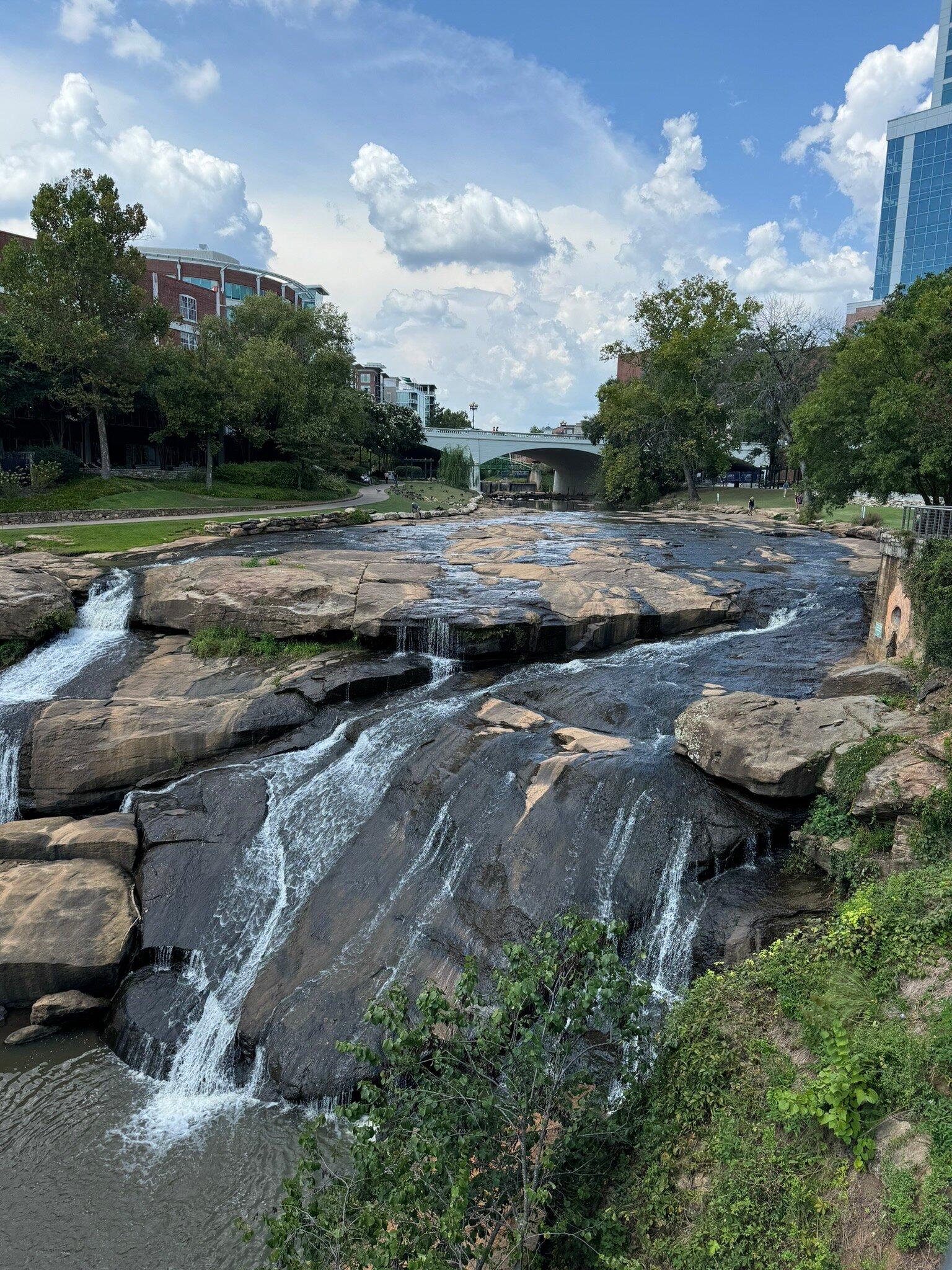 Grand Bohemian Lodge Greenville, Autograph Collection