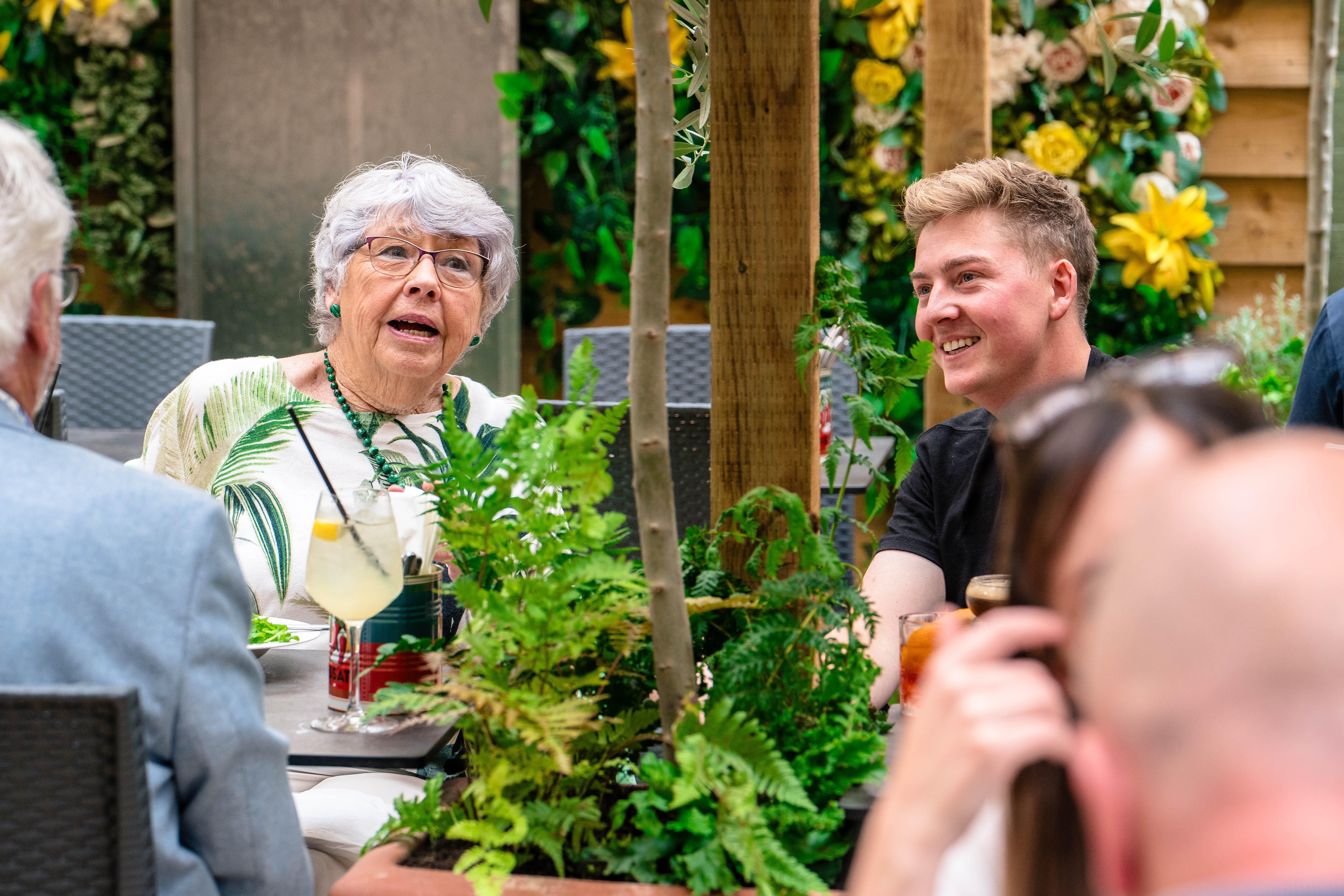 Limoncello Delicatessen & Bistro