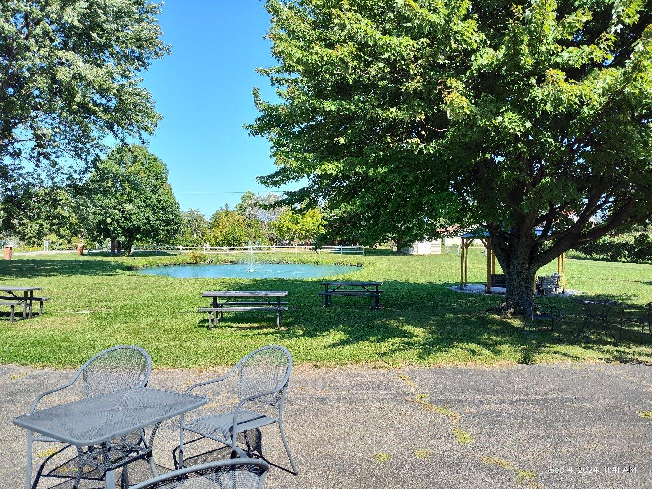 Sparkling Pond Winery