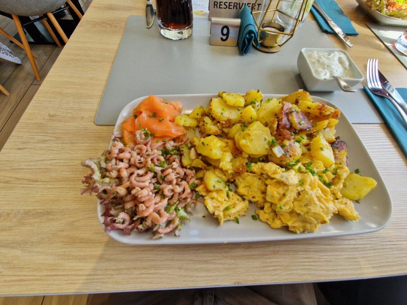 Photo by AnonymAufReise