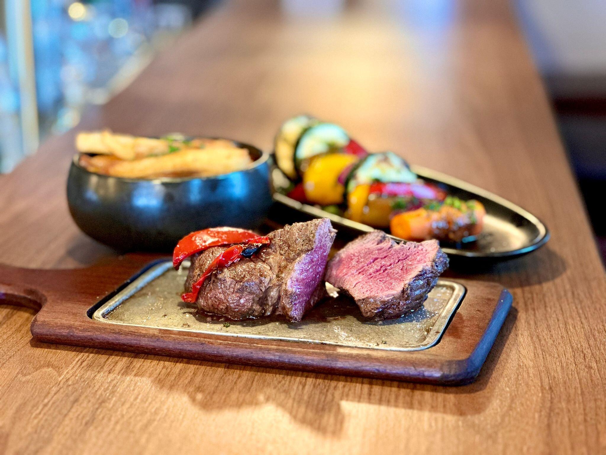 Caju - Restaurant, Grill & Bar