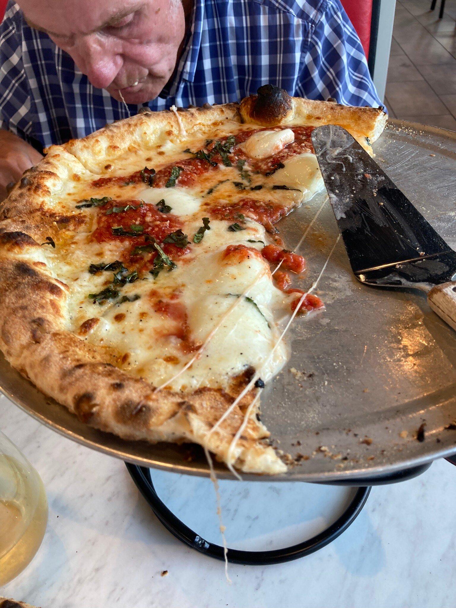 V Pizza - Lake Buena Vista