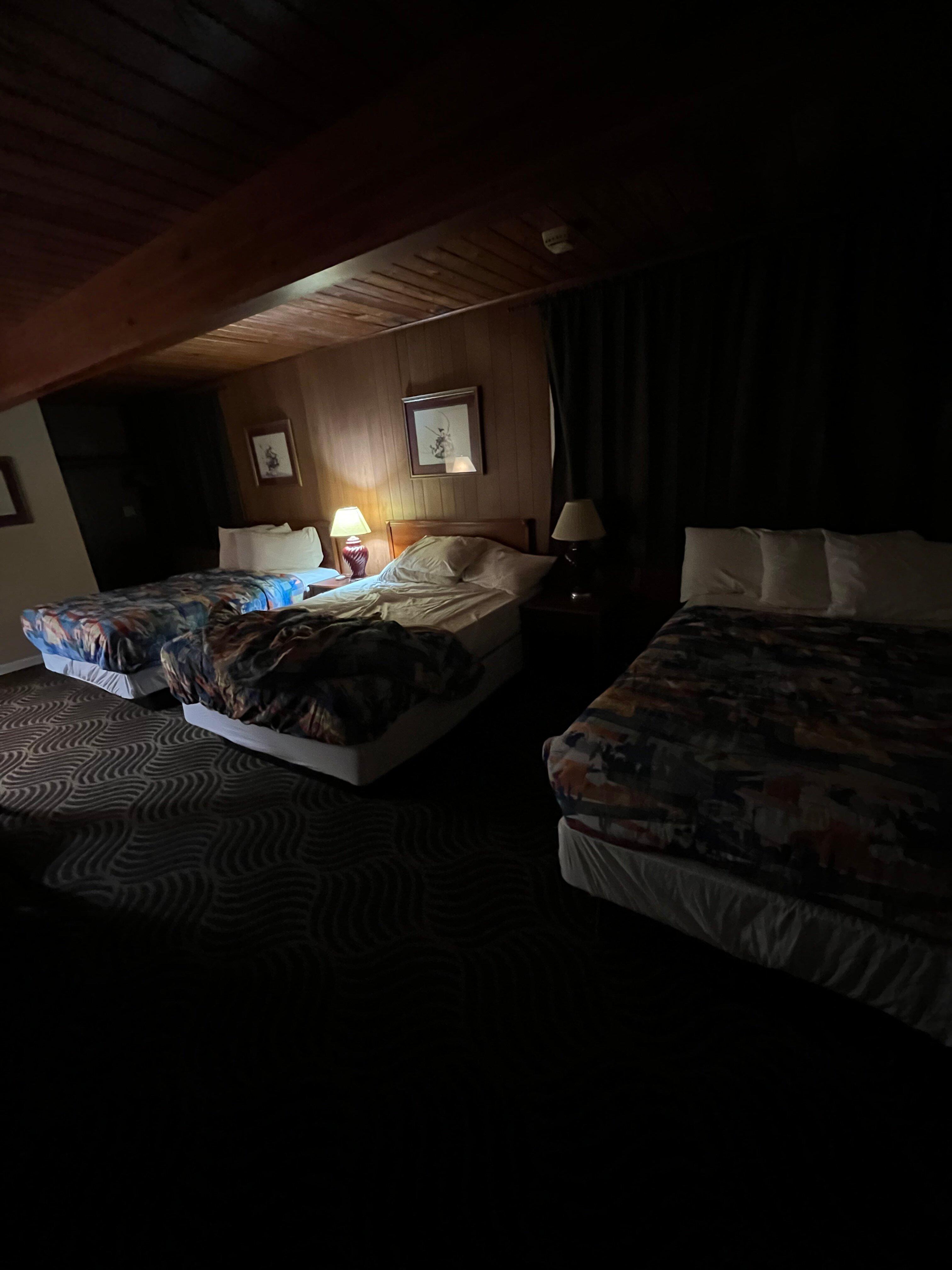 Love Hotels Western Holiday by OYO at Harlan Lake NE